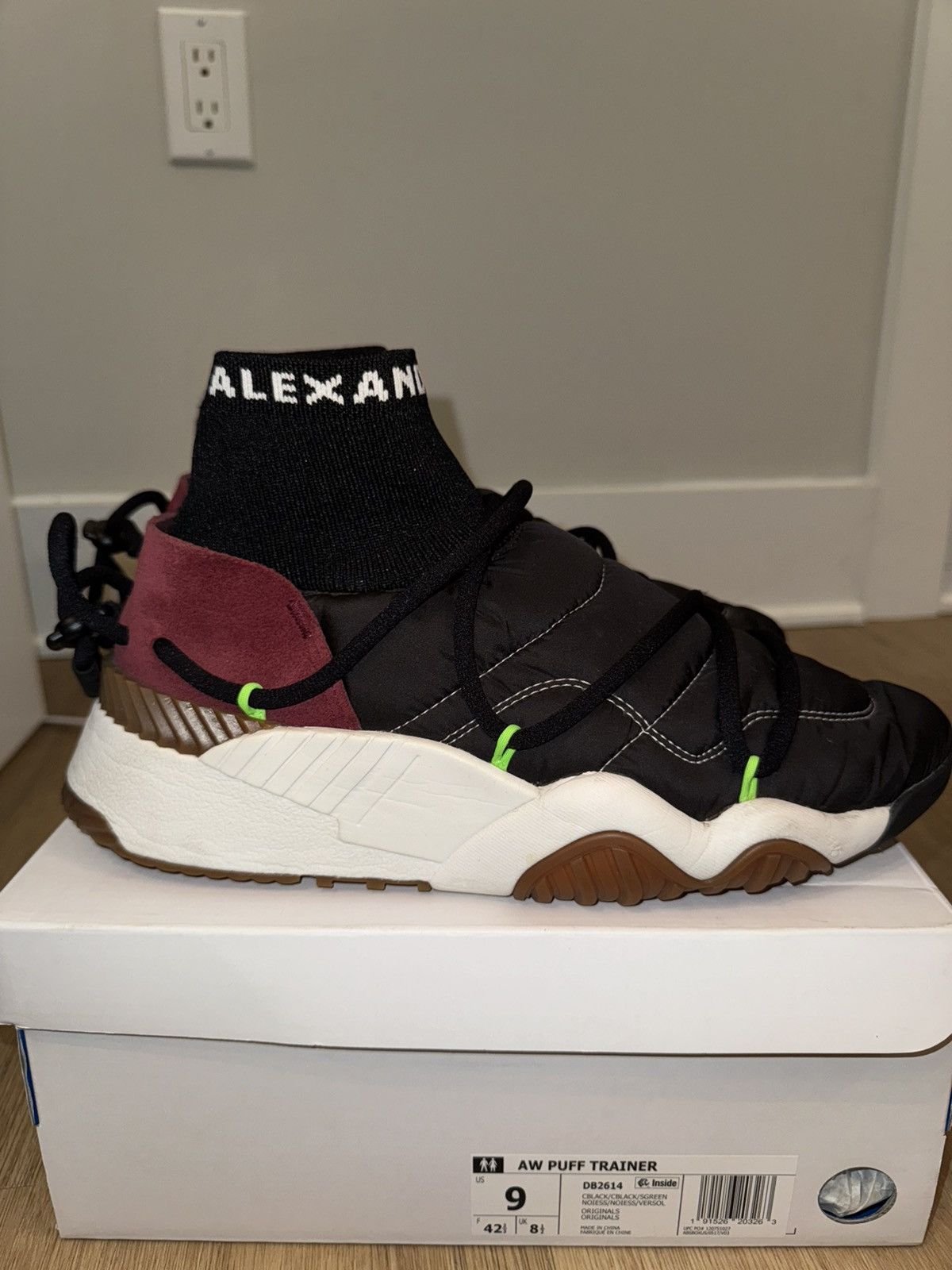Adidas × Alexander Wang Adidas x Alexander Wang Puff Trainer Black Size 9.5 Size US 9.5 / EU 42-43 - 7 Thumbnail