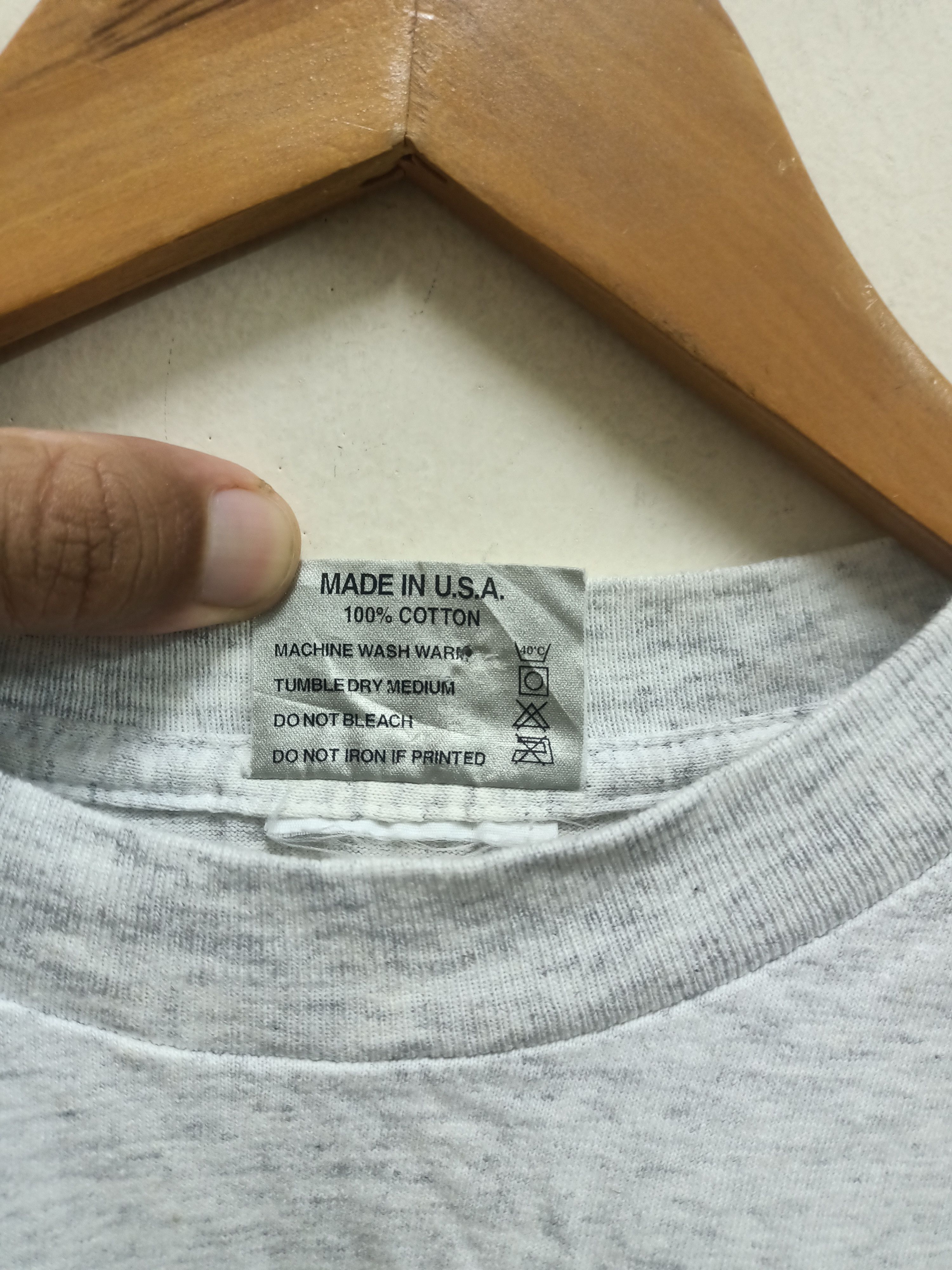 Other Vintage Ben Aipa Surfboards single stitch Made in Usa Size US L / EU 52-54 / 3 - 6 Thumbnail