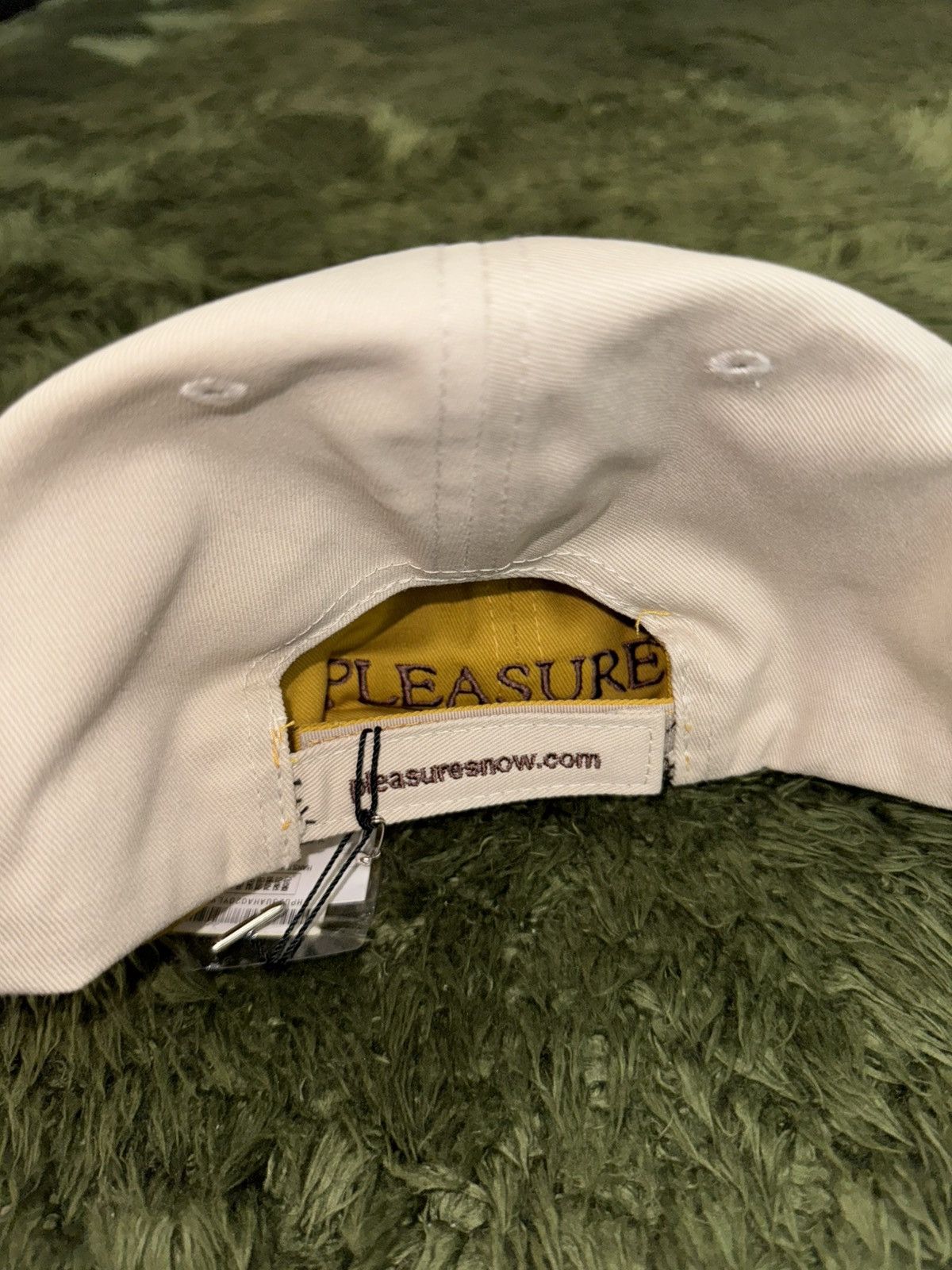 Pleasures Pleasures reversible embroidery logo cap mustard Size ONE SIZE - 5 Thumbnail