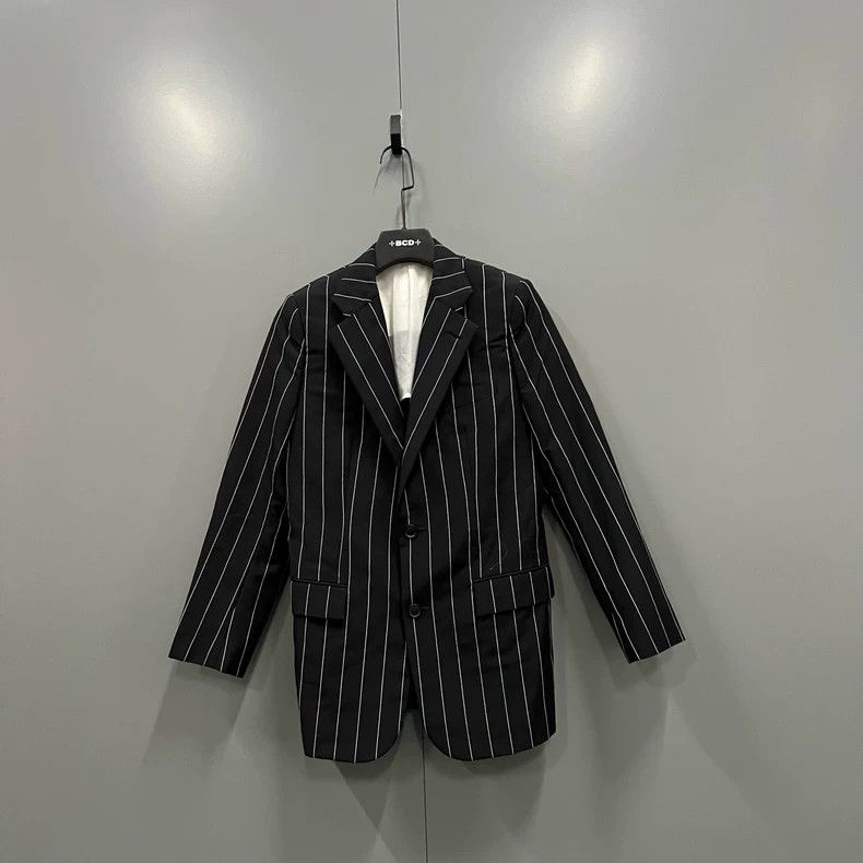 Louis Vuitton Striped Blazer in Size 40-dmc