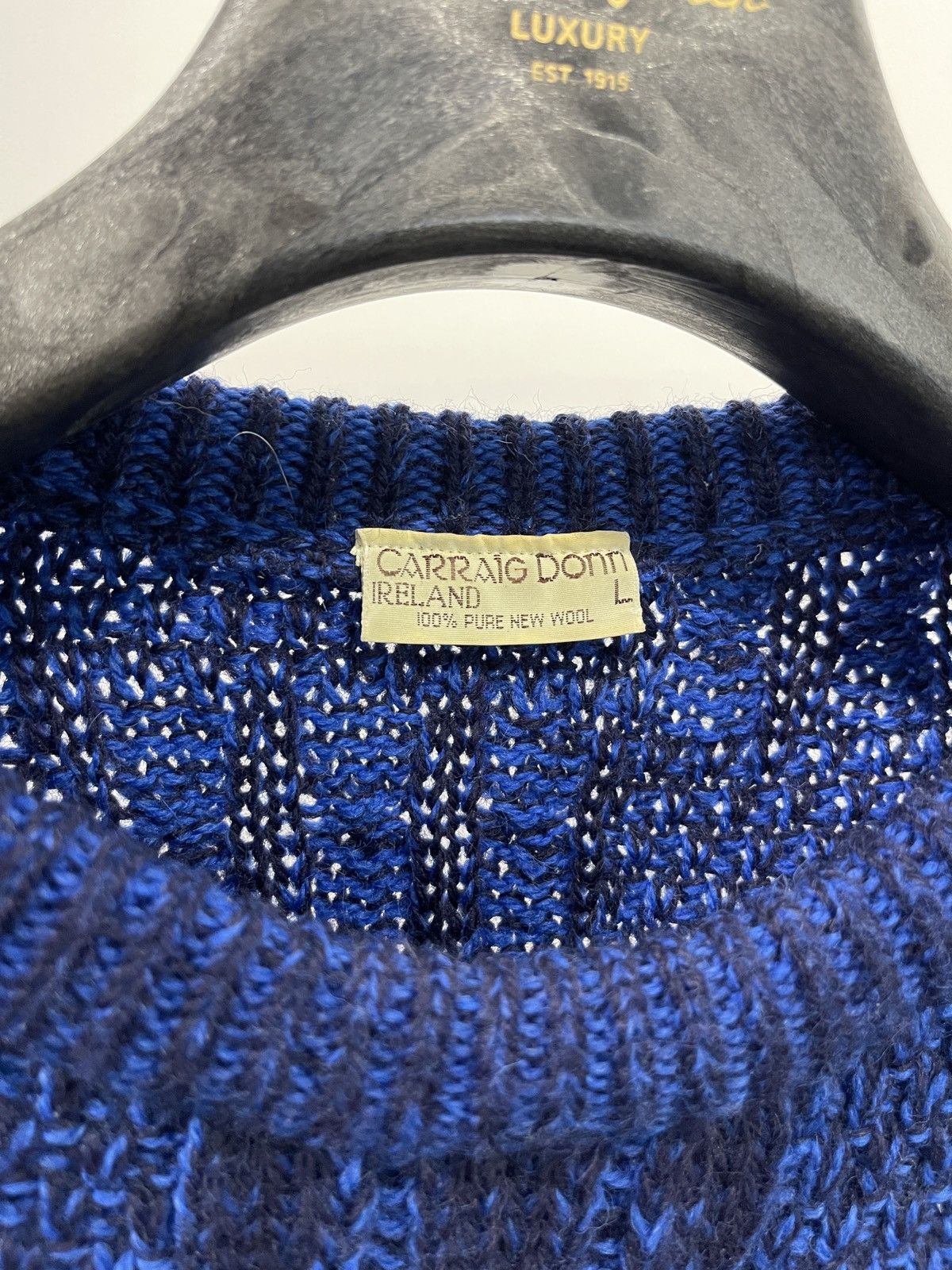 Carraig Donn Vintage Carraig Donn 100% Pure New Wool Sweater Ireland L Size US L / EU 52-54 / 3 - 5 Thumbnail