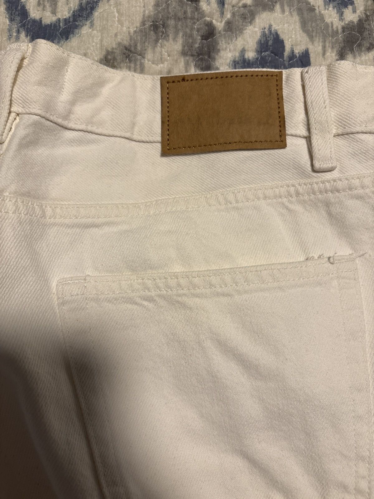 Zara Cream Relaxed Fit Denim Zara Size US 34 / EU 50 - 1 Thumbnail