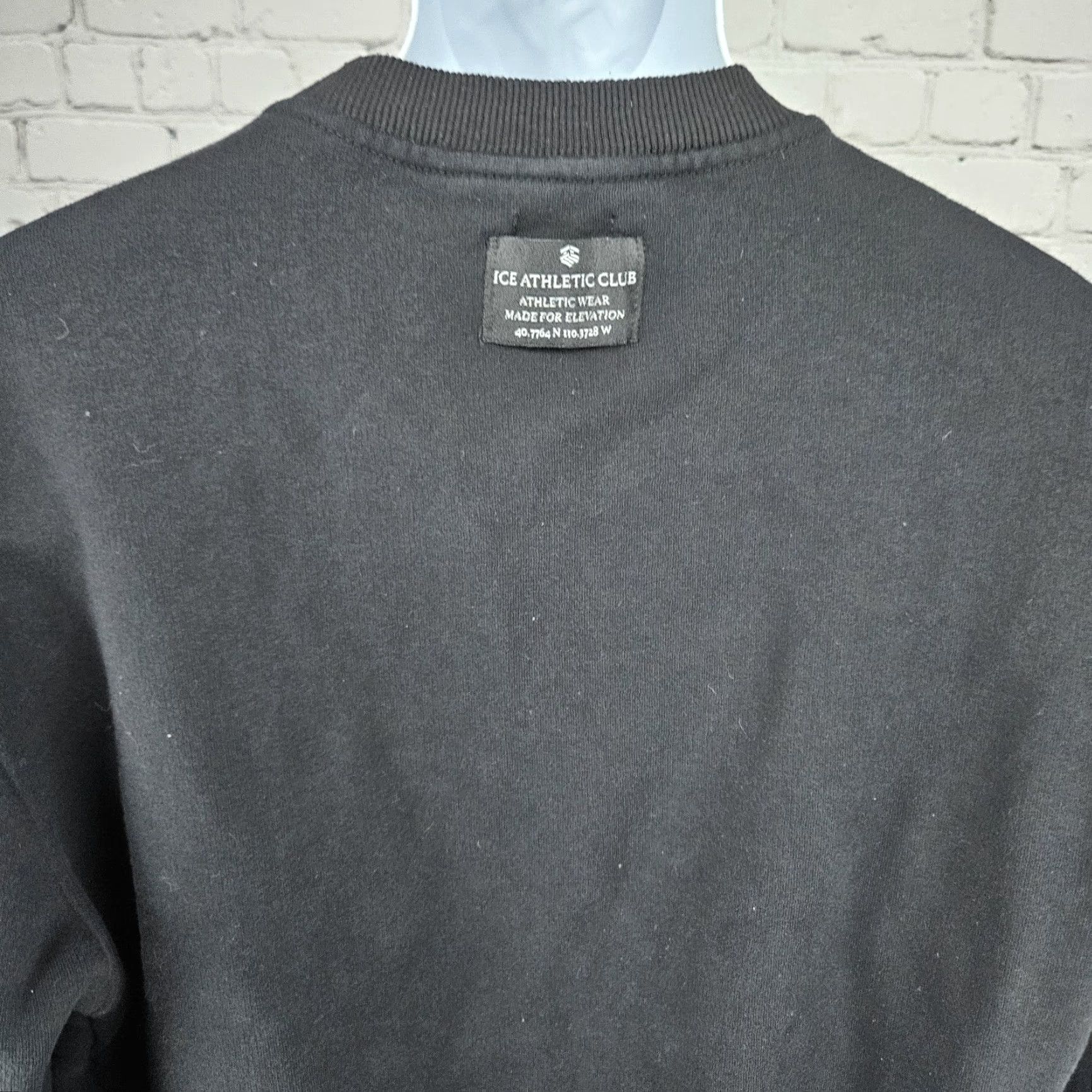 Vintage Ice Athletic Club Sweatshirt Black 100% Cotton Crewneck Logo Pullover Large L Mens Size US L / EU 52-54 / 3 - 7 Thumbnail
