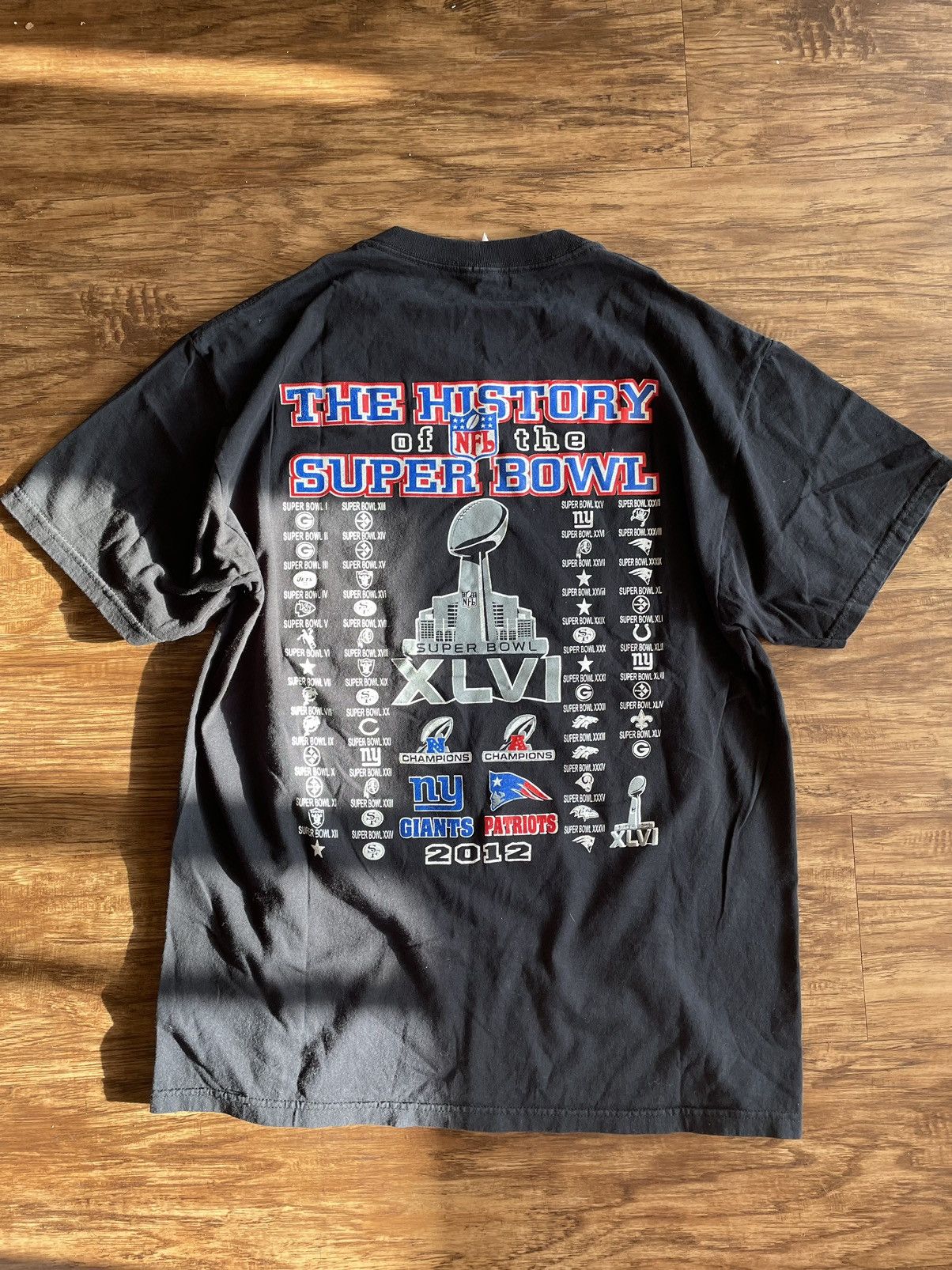 Vintage 2012 Giants vs Patriots Super Bowl Tee Size US L / EU 52-54 / 3 - 4 Thumbnail