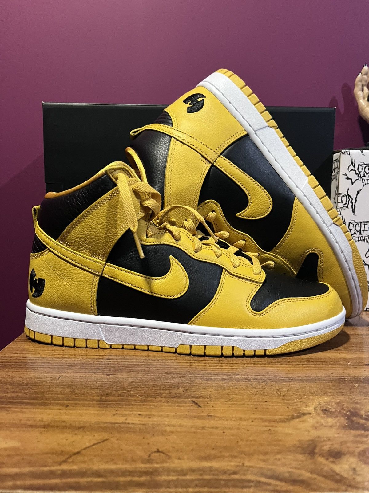 Nike × Wu-Tang Clan Wu tang dunks Size US 9.5 / EU 42-43 - 1 Thumbnail