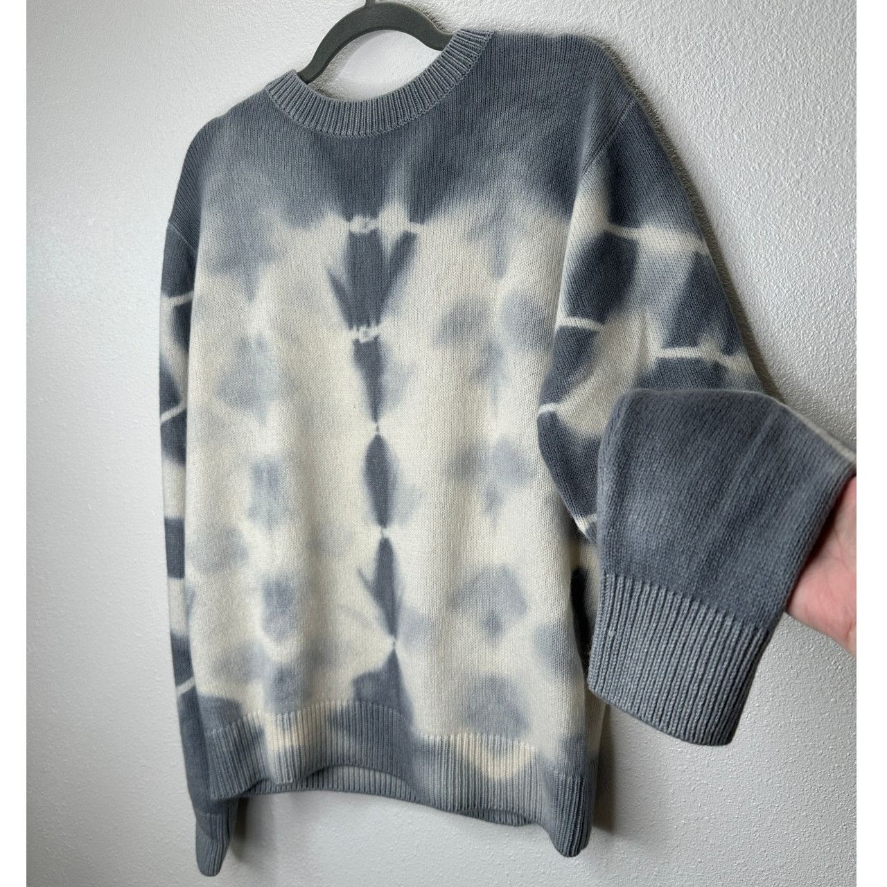 Other The Elder Statesmen Gray Cream Tie-Dyed Cashmere Sweater M Size US M / EU 48-50 / 2 - 1 Thumbnail