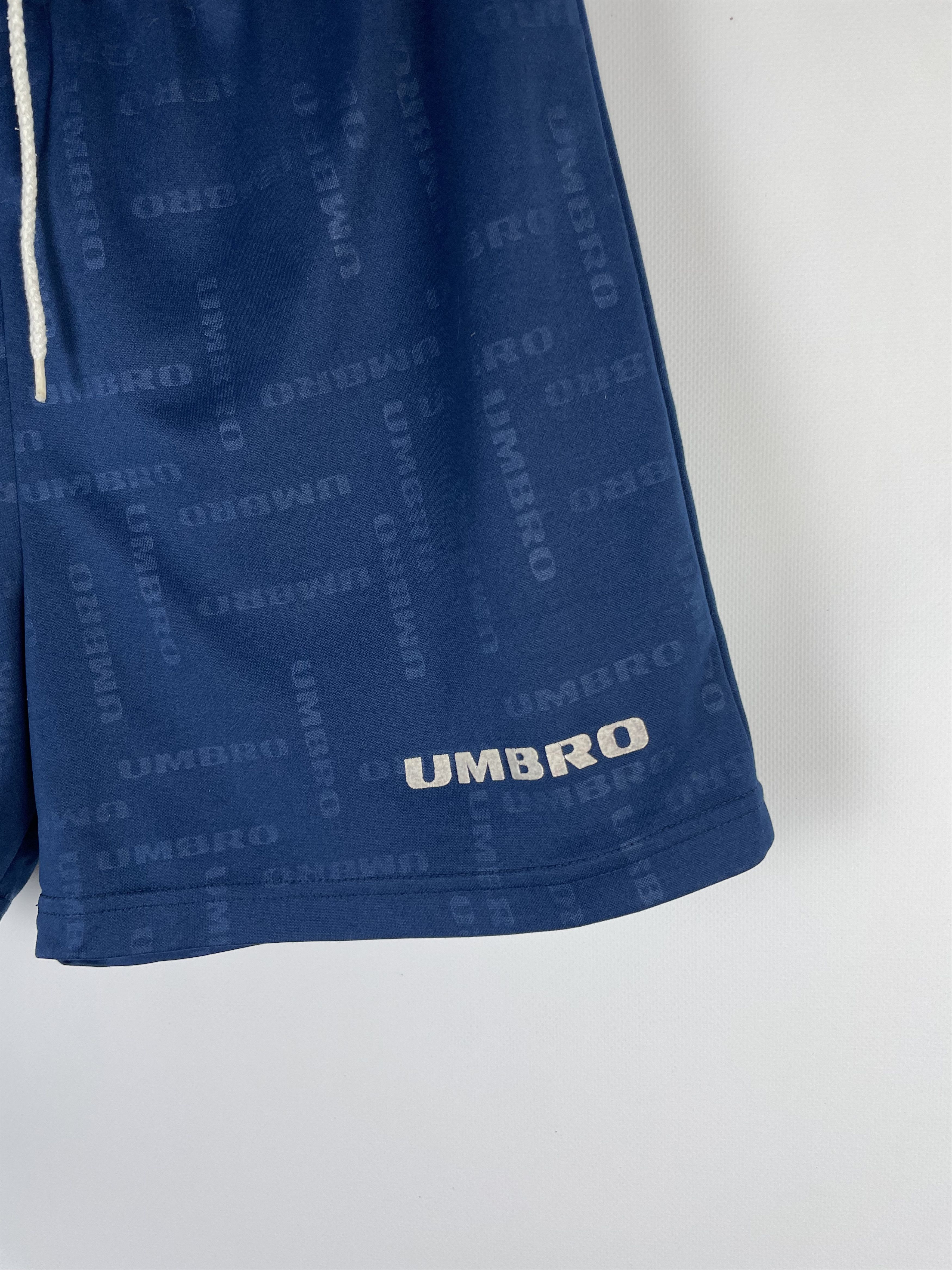 Other Vintage Umbro Shorts Y2k Size US 34 / EU 50 - 4 Thumbnail