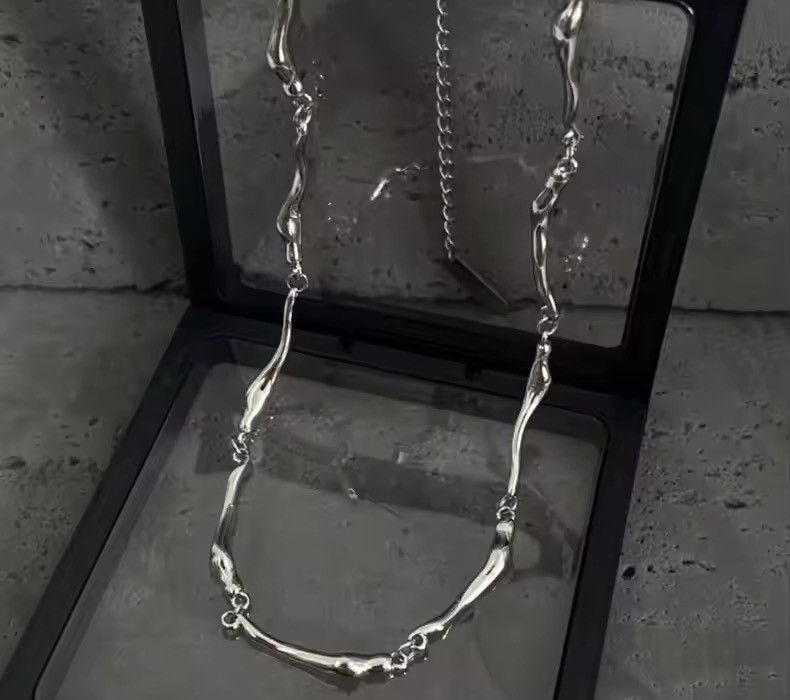 Jewelry Wave Shape Necklace Size ONE SIZE - 3 Thumbnail