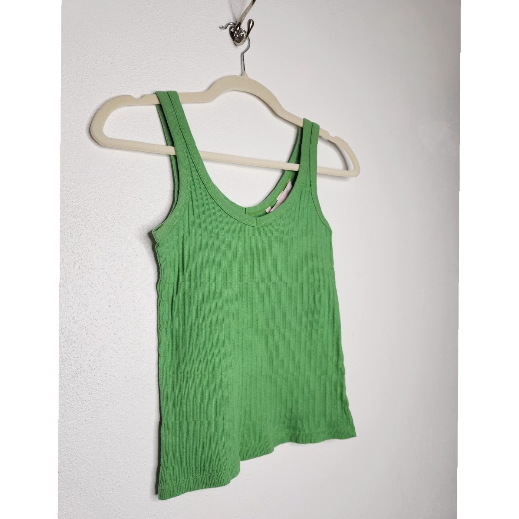 Victoria's Secret VINTAGE Victoria's Secret Tank Top XS Green Ribbed Stretch Boho Fairy 00s Y2K Women Tank XS Green Fairy Vintage Y2K Size XS / US 0-2 / IT 36-38 - 2 Thumbnail