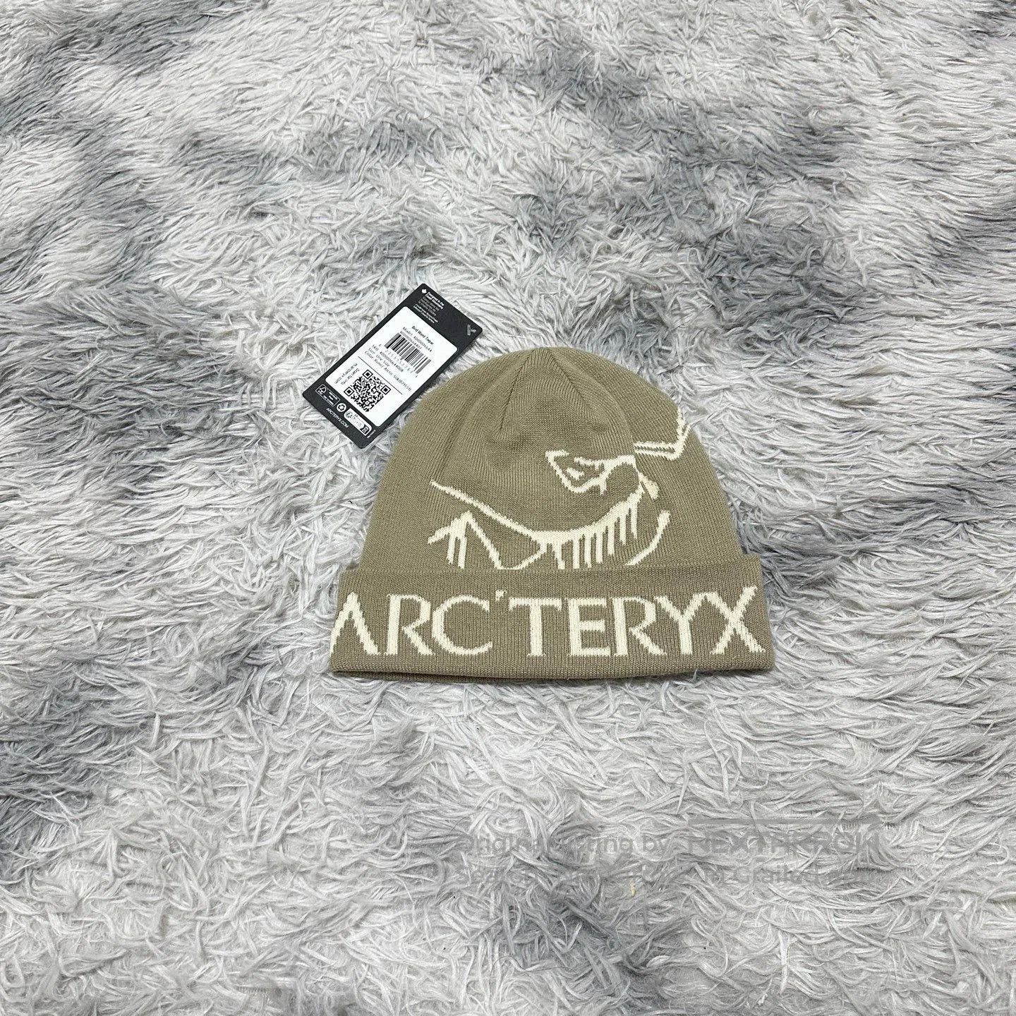 Arc'teryx Arcteryx Bird Word Toque. Size ONE SIZE - 1 Thumbnail