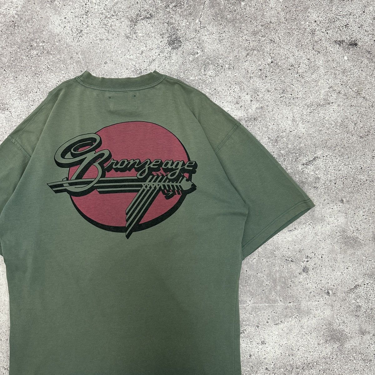 Vintage Vintage 90s Bronze Age Skateboarding Sun faded tee OG Bones Size US XL / EU 56 / 4 - 3 Thumbnail