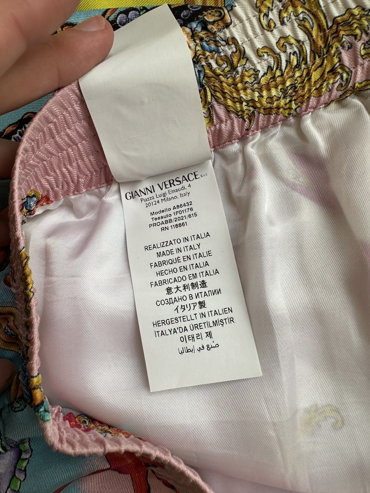 Versace Versace Trésor de la Mer SS2019 shorts Size US 32 / EU 48 - 9 Thumbnail