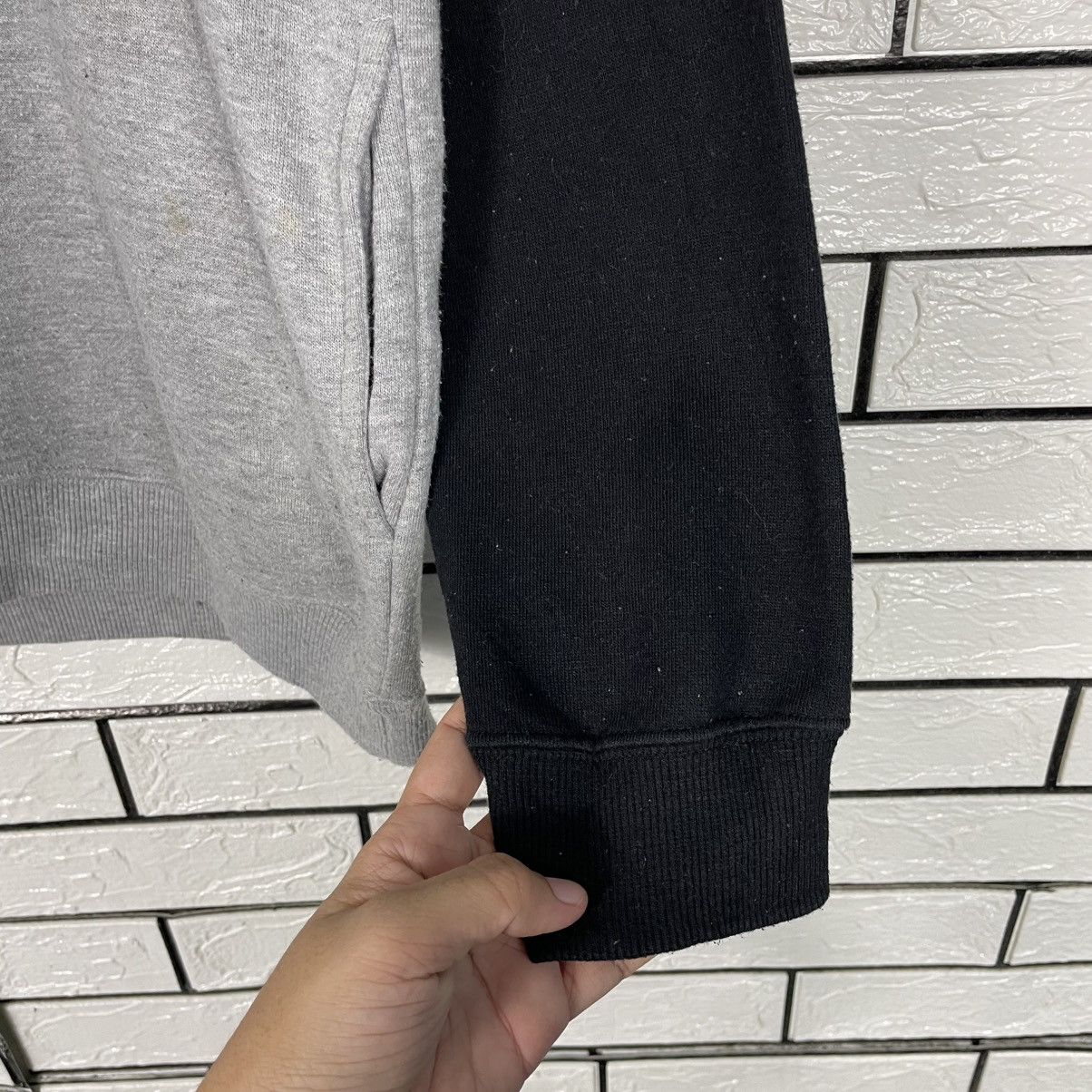 Japanese Brand Hatsune Miku Pullover Hoodie Size US L / EU 52-54 / 3 - 12 Thumbnail