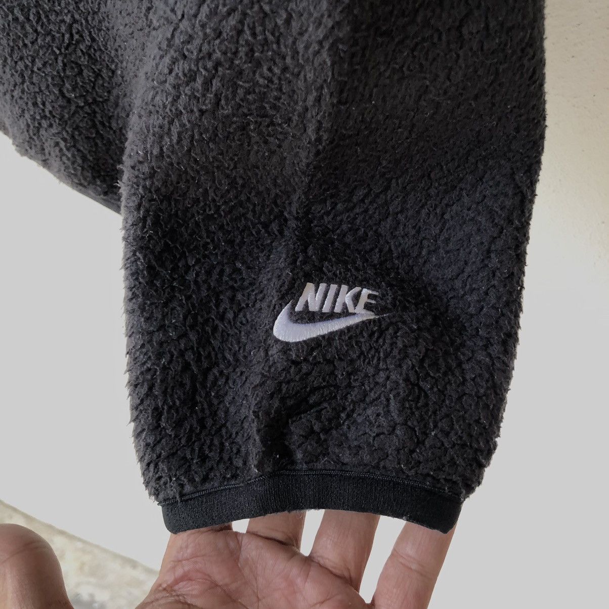 Nike NIKE Faux Fur Fleece Sweatshirt - Embroidered Swolsh Logo Size US S / EU 44-46 / 1 - 7 Thumbnail