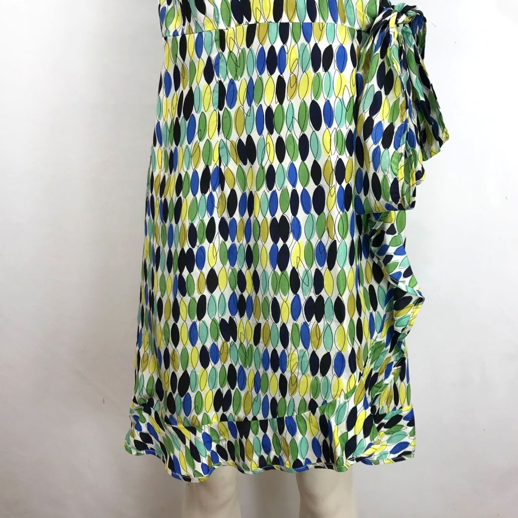 Nanette Lepore NANETTE LEPORE Dress Women 8 Multicolor Sleeveless Cap Sleeves Wrap Silk DRESS Size M / US 6-8 / IT 42-44 - 3 Thumbnail