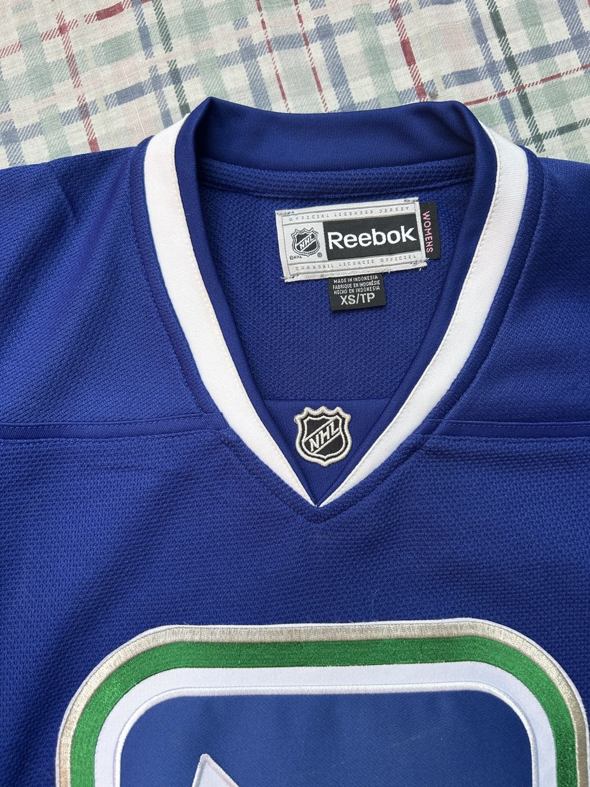 Reebok Reebok Vancouver Canucks NHL Jersey Size XS / US 0-2 / IT 36-38 - 3 Thumbnail