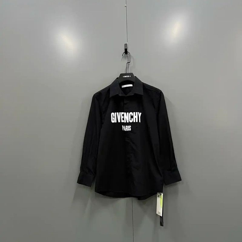 Givenchy Givenchy Black Logo Long Sleeve Shirt 0089 Size ONE SIZE - 1 Thumbnail