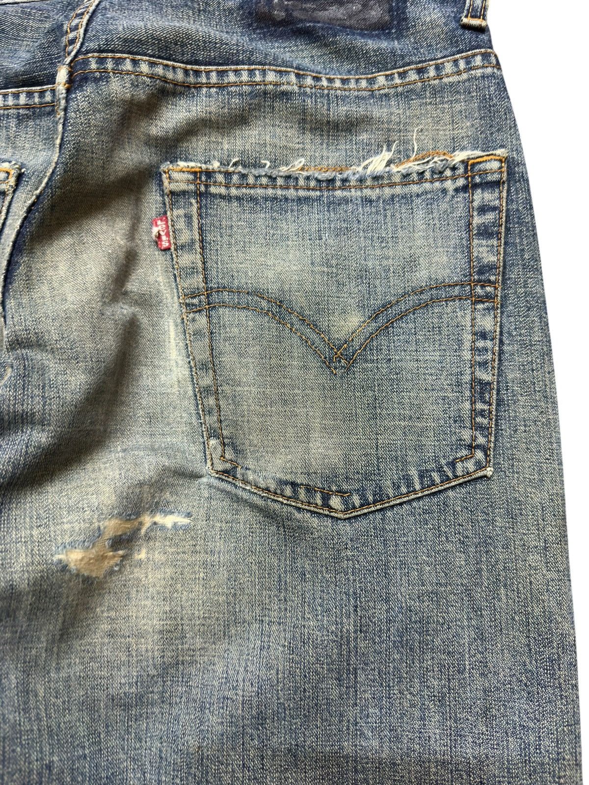 Levi's Vintage Clothing Vintage Levi’s 669-19 Baggy Ripped Distressed Denim Size US 29 - 6 Thumbnail