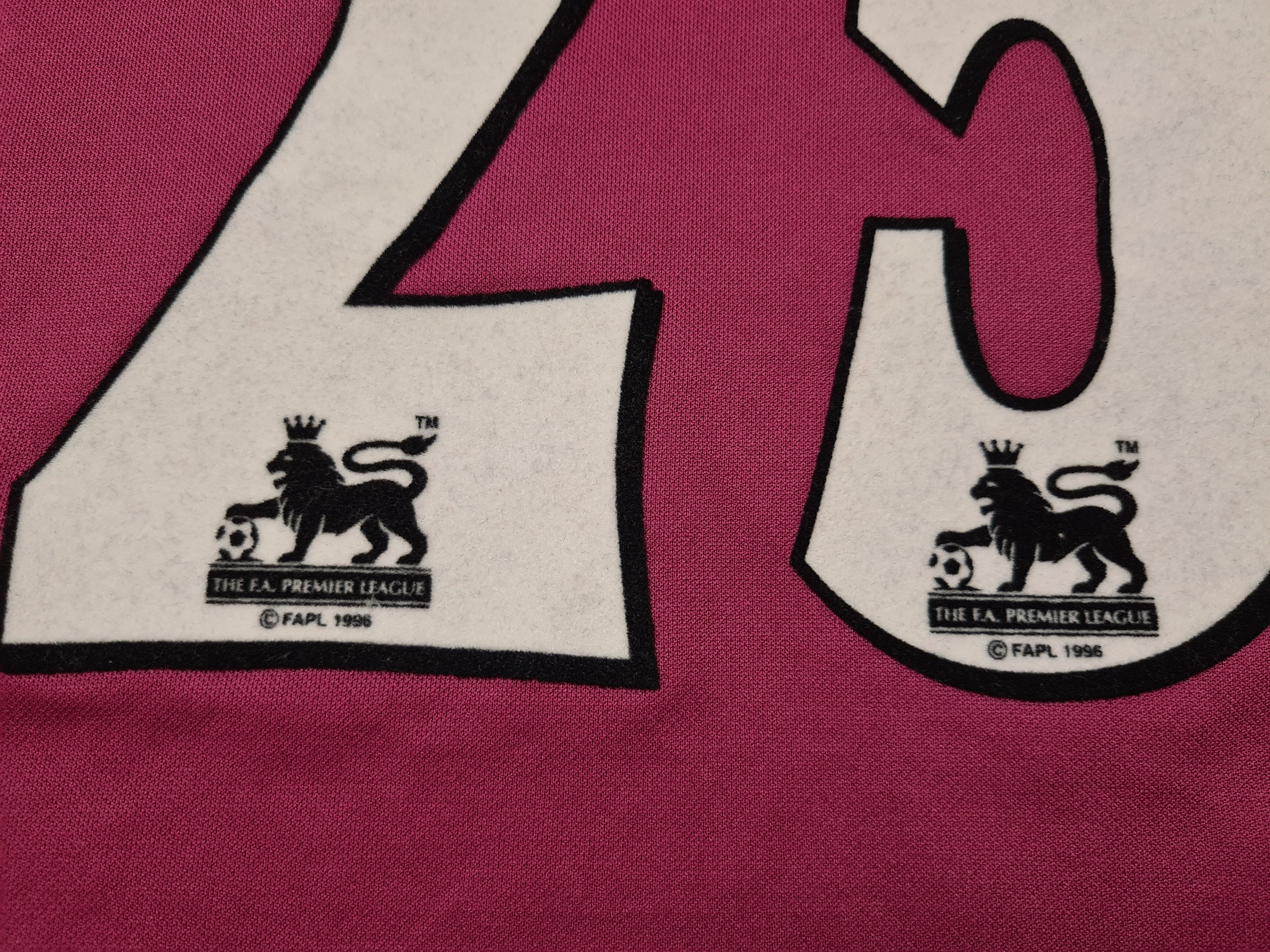 All Sport ASTON VILLA 2001 2002 HOME FOOTBALL SHIRT SOCCER JERSEY Size US M / EU 48-50 / 2 - 7 Thumbnail