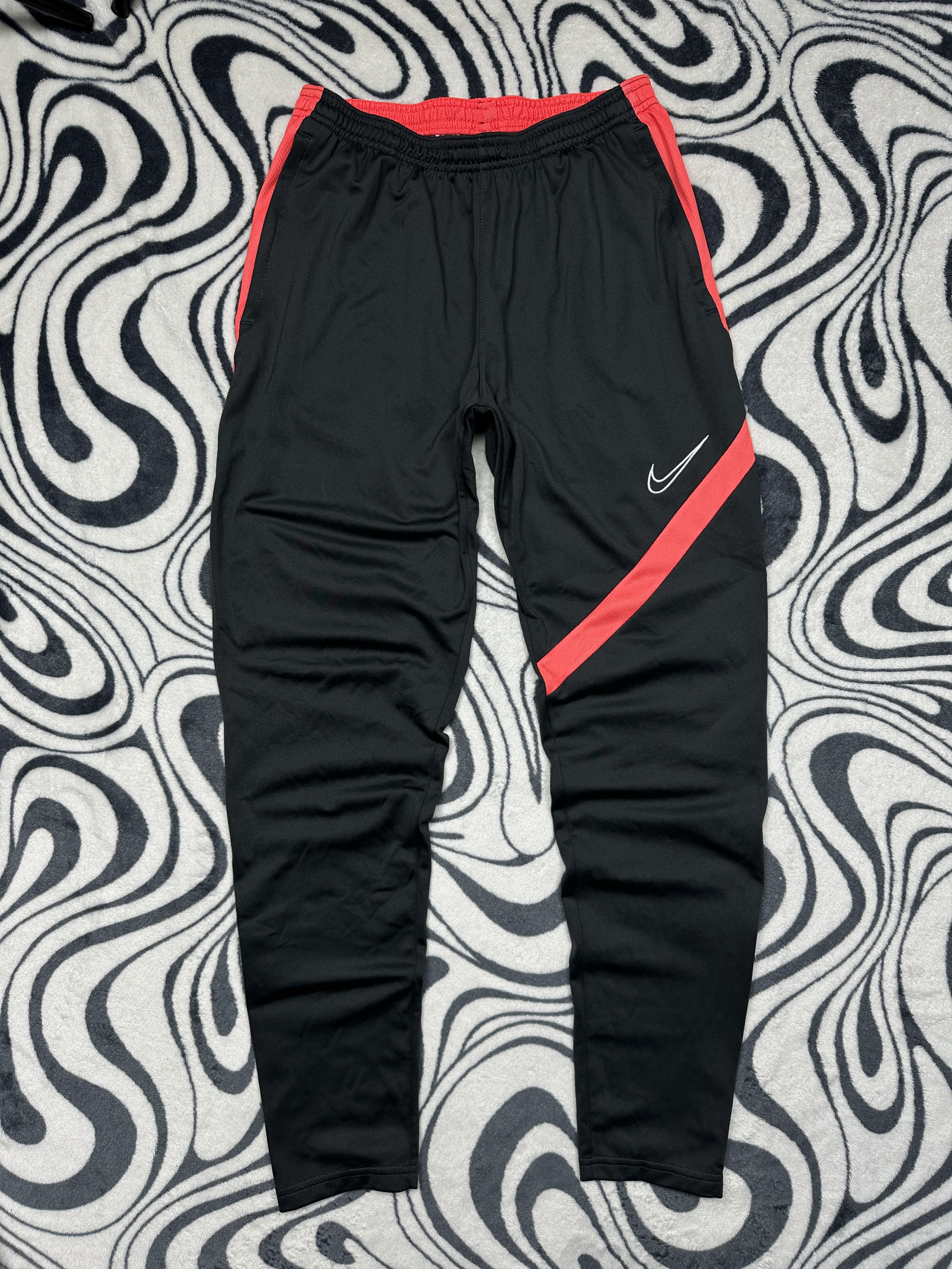 Nike Nike Dri Fit Mens Track Pants Size US 32 / EU 48 - 1 Thumbnail