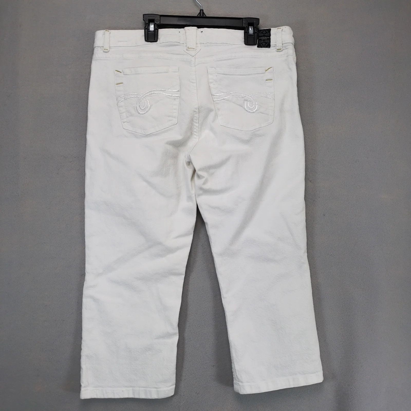 Madison Madison Jeanswear White Denim Crop Capri Jeans Womens 34x21" Size 32" / US 10 / IT 46 - 2 Thumbnail