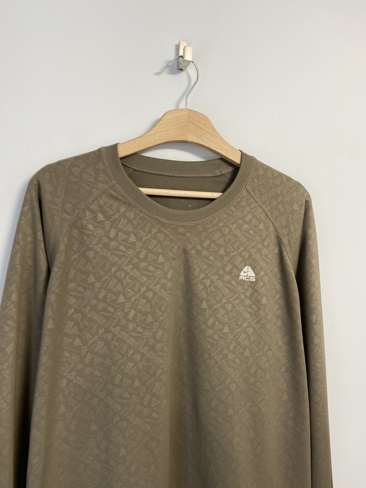 Vintage Nike Acg Vintage Long Sleeve Y2K style Size US L / EU 52-54 / 3 - 2 Thumbnail