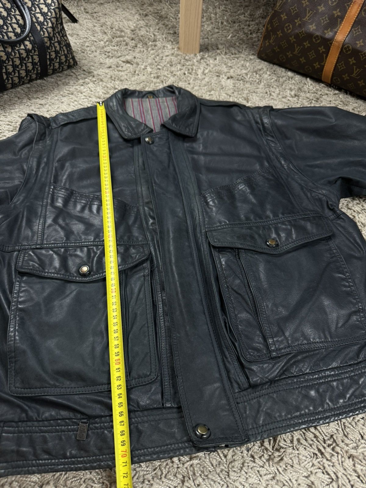 Vintage Vintage leather bomber jacket 90s original retro casual item Size US M / EU 48-50 / 2 - 5 Thumbnail