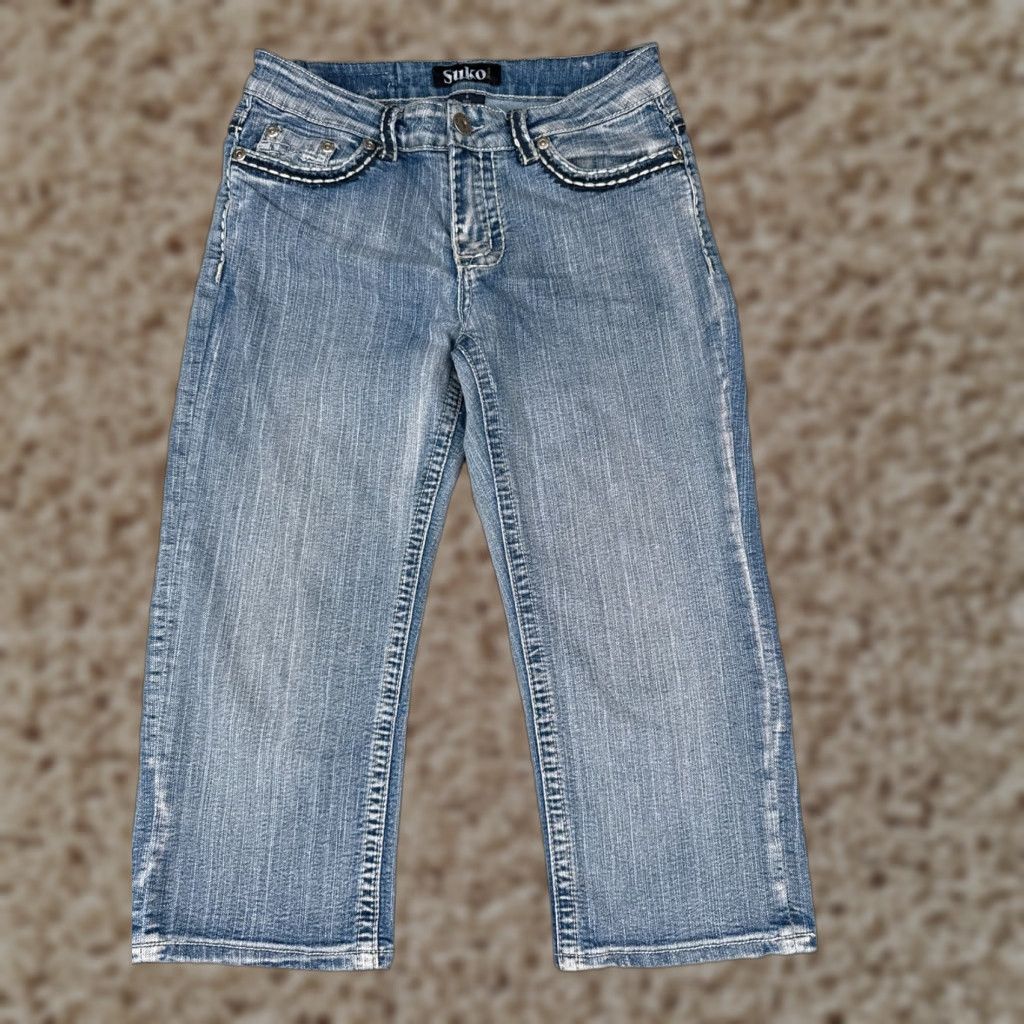 Vintage Suko Jeans Women 8 Blue Denim Crop Straight Leg Distressed 29x20 Regular 5-Pocket Design Jeans Womens Shirt? Size 30" / US 8 / IT 44 - 1 Thumbnail