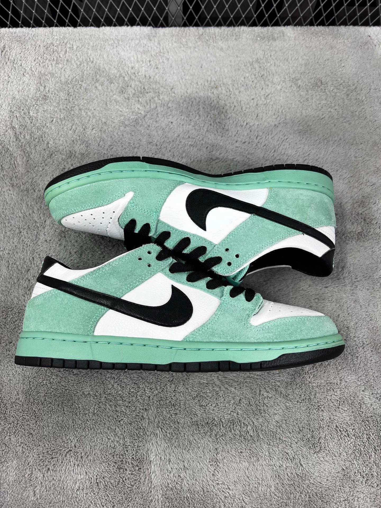 Nike Nike Dunk SB Sea Crystal Ice/White/Mint Green 42.5 Size US 9.5 / EU 42-43 - 4 Thumbnail
