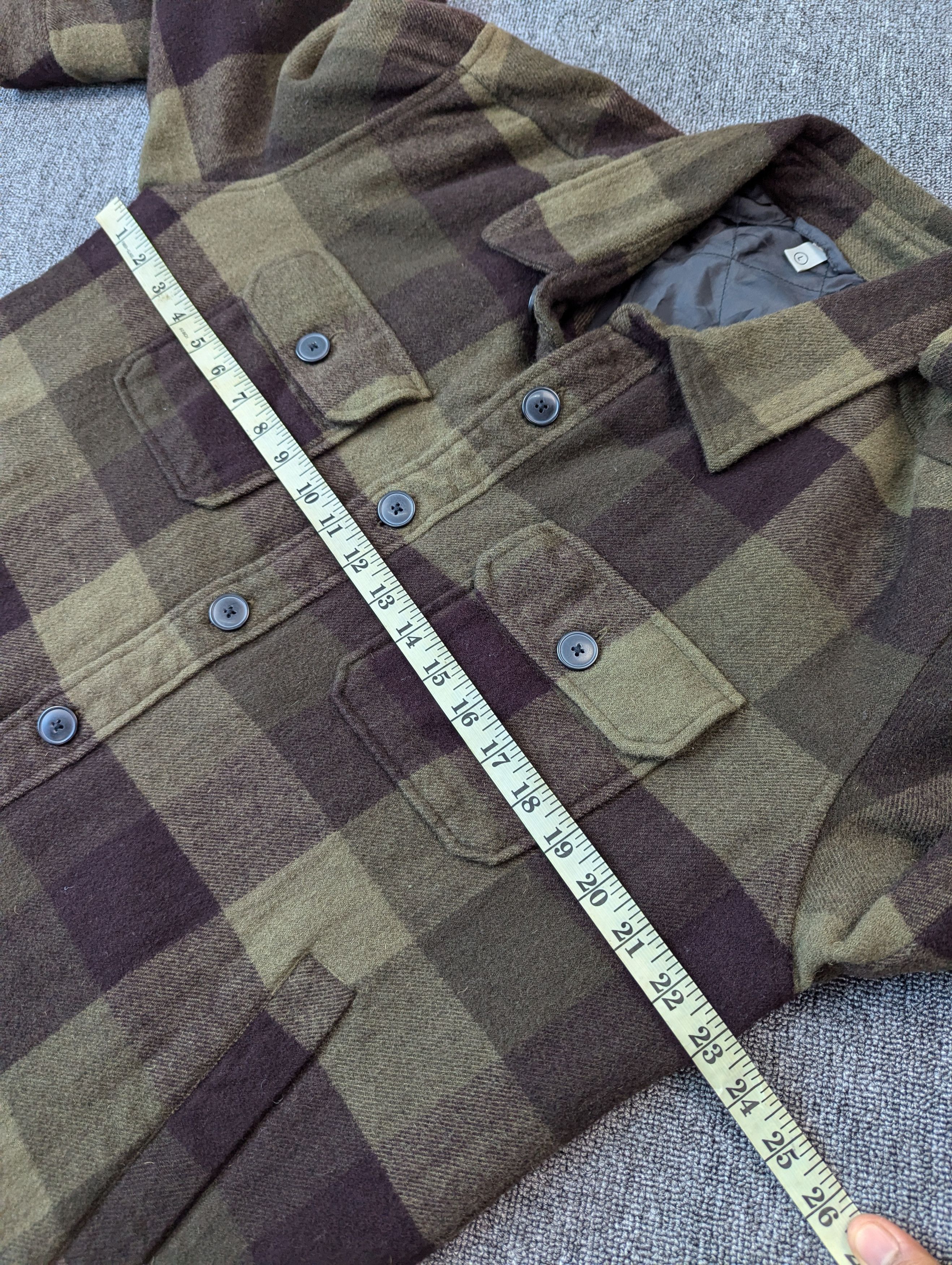 Japanese Brand Vintage Uniqlo Wool Quilted Checkered Flannel Jacket Size US L / EU 52-54 / 3 - 11 Thumbnail