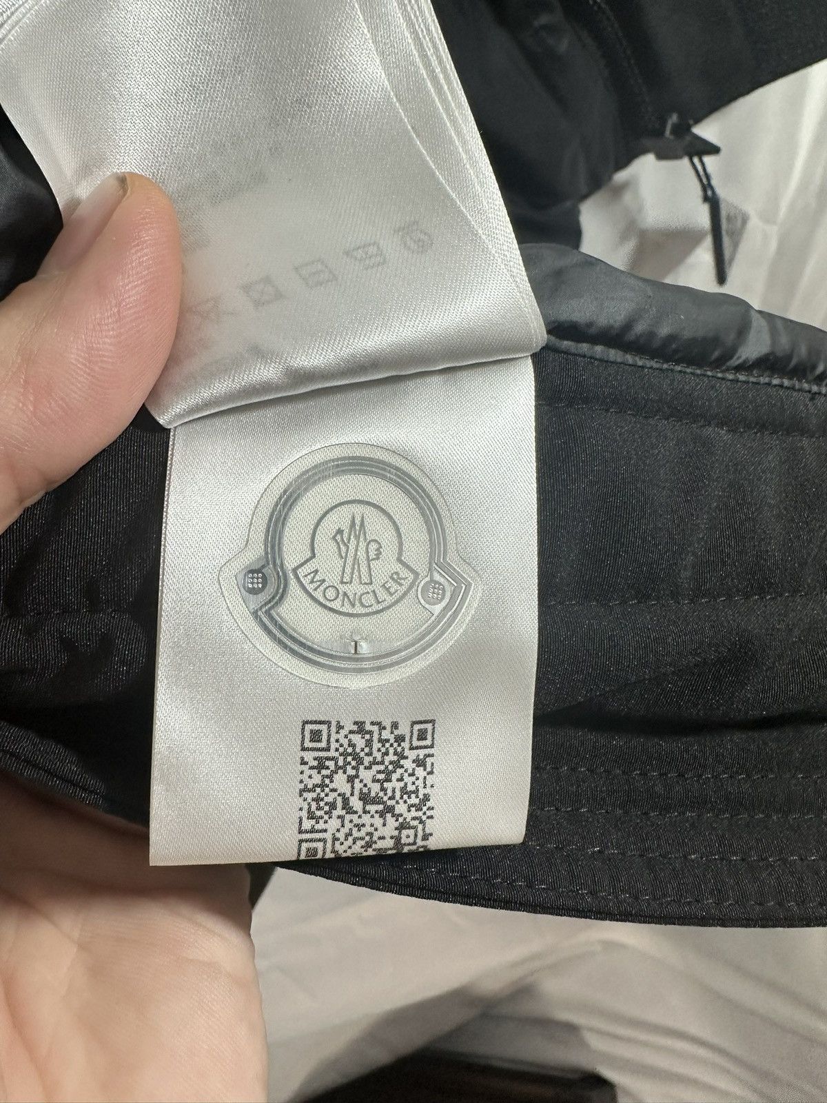 Moncler Genius × Pharrell MONCLER GENIUS X PHARRELL TURTLE VEST Size US M / EU 48-50 / 2 - 4 Thumbnail