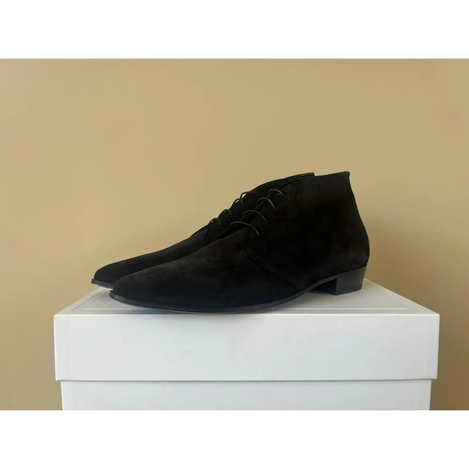 Celine o1rshd1 Q:2 / Desert 30 Boots in Suede in Black 44 Size US 11 / EU 44 - 1 Thumbnail