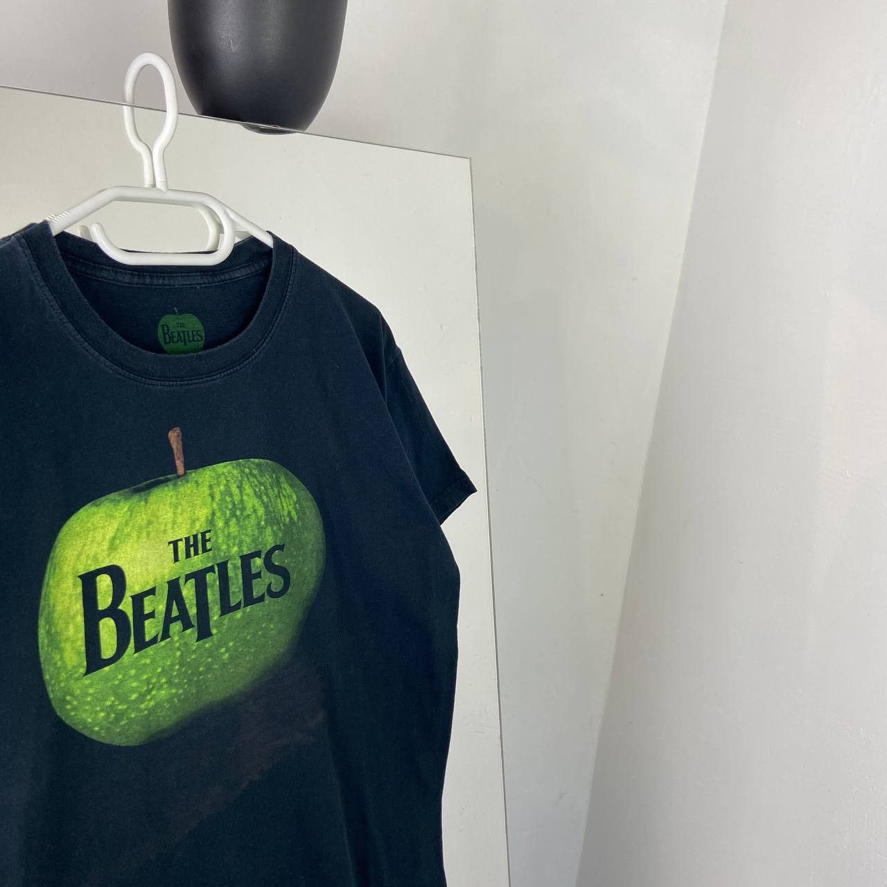 Band Tees Apple x The Beatles Vintage Rock Band T-Shirt Size US M / EU 48-50 / 2 - 2 Thumbnail