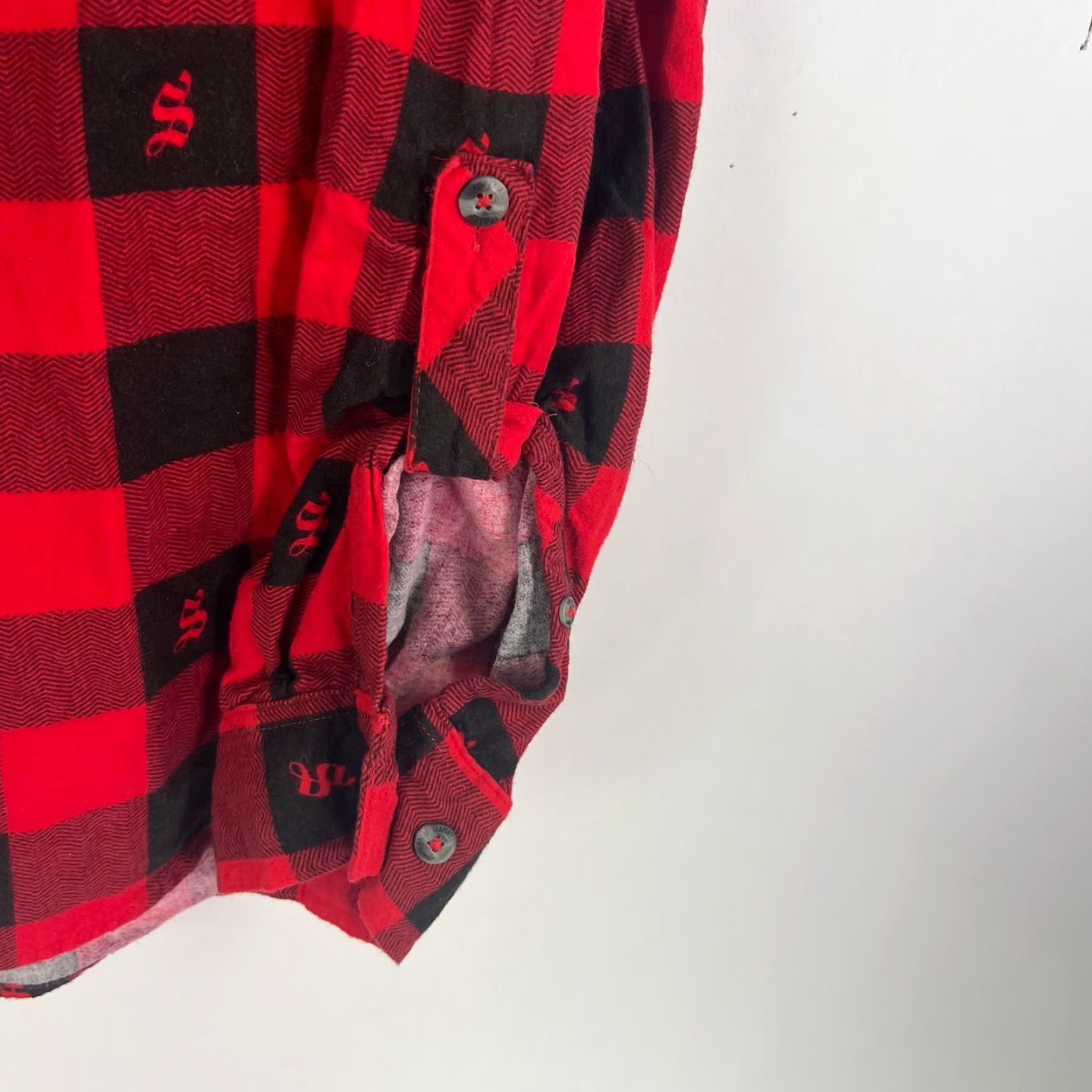Vintage MAGELLAN Shiner Beer Plaid Button-Up Shirt Womens Size S Red/Black Flannel Casual Size S / US 4 / IT 40 - 4 Thumbnail
