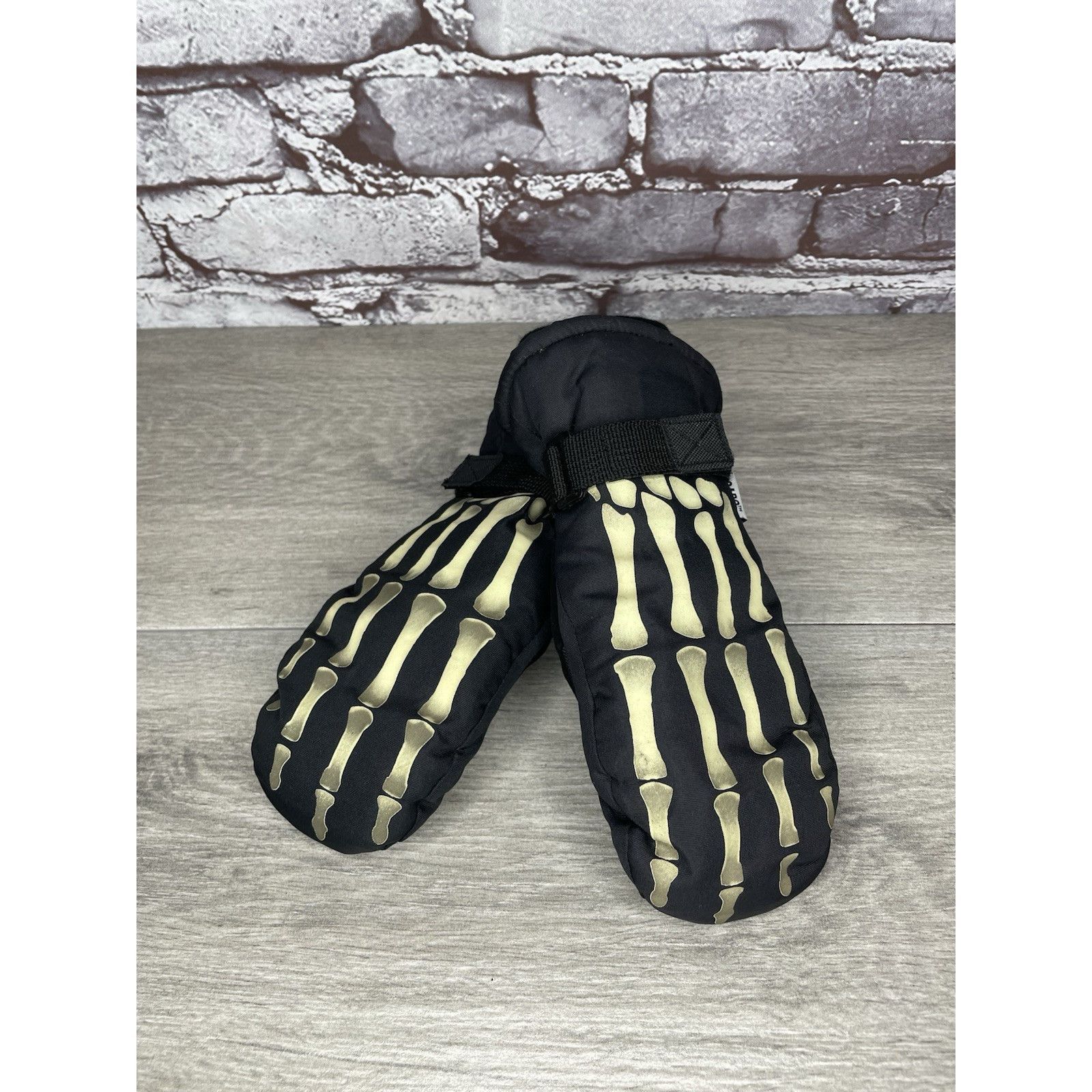 CPS CHAPS N'ice Caps Waterproof & 3M Thinsulate Insulated Skull Kid's Size ONE SIZE - 5 Thumbnail