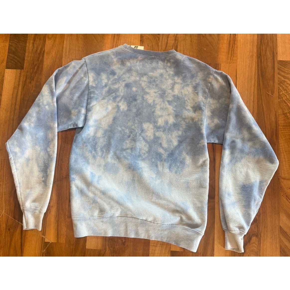 Disney Walt Disney Pictures Blue Tie Dye Crew Neck Size Medium Size US M / EU 48-50 / 2 - 3 Thumbnail