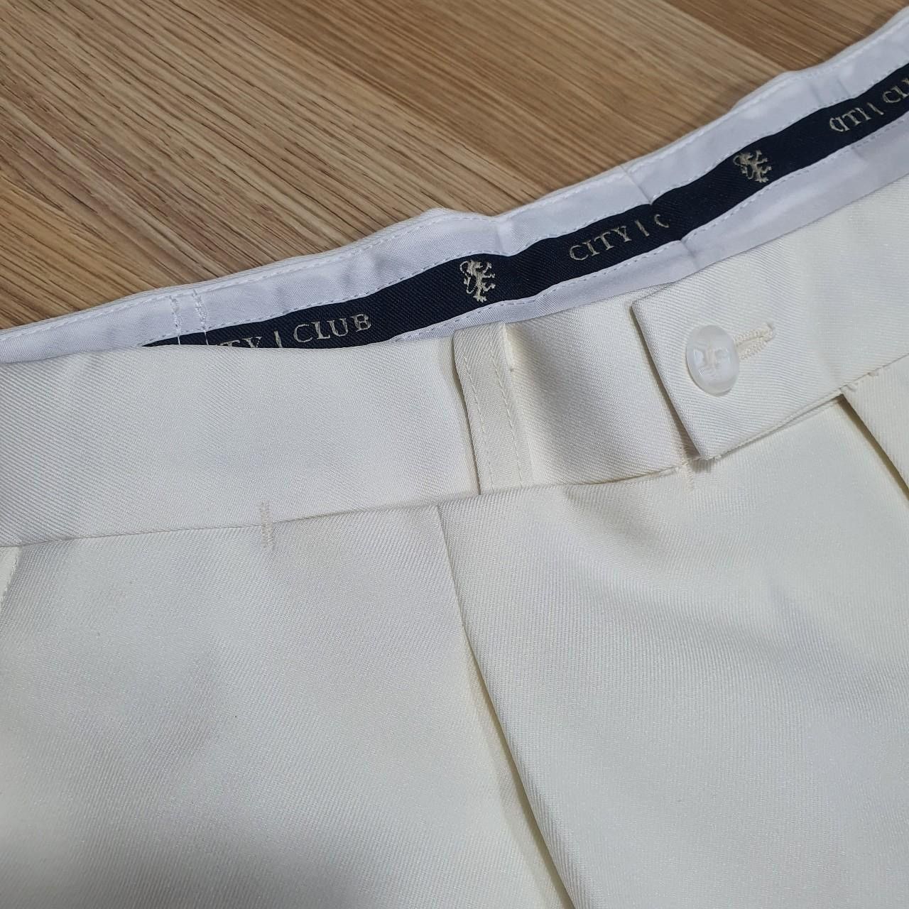 Designer City club Size US 38 / EU 54 - 4 Thumbnail