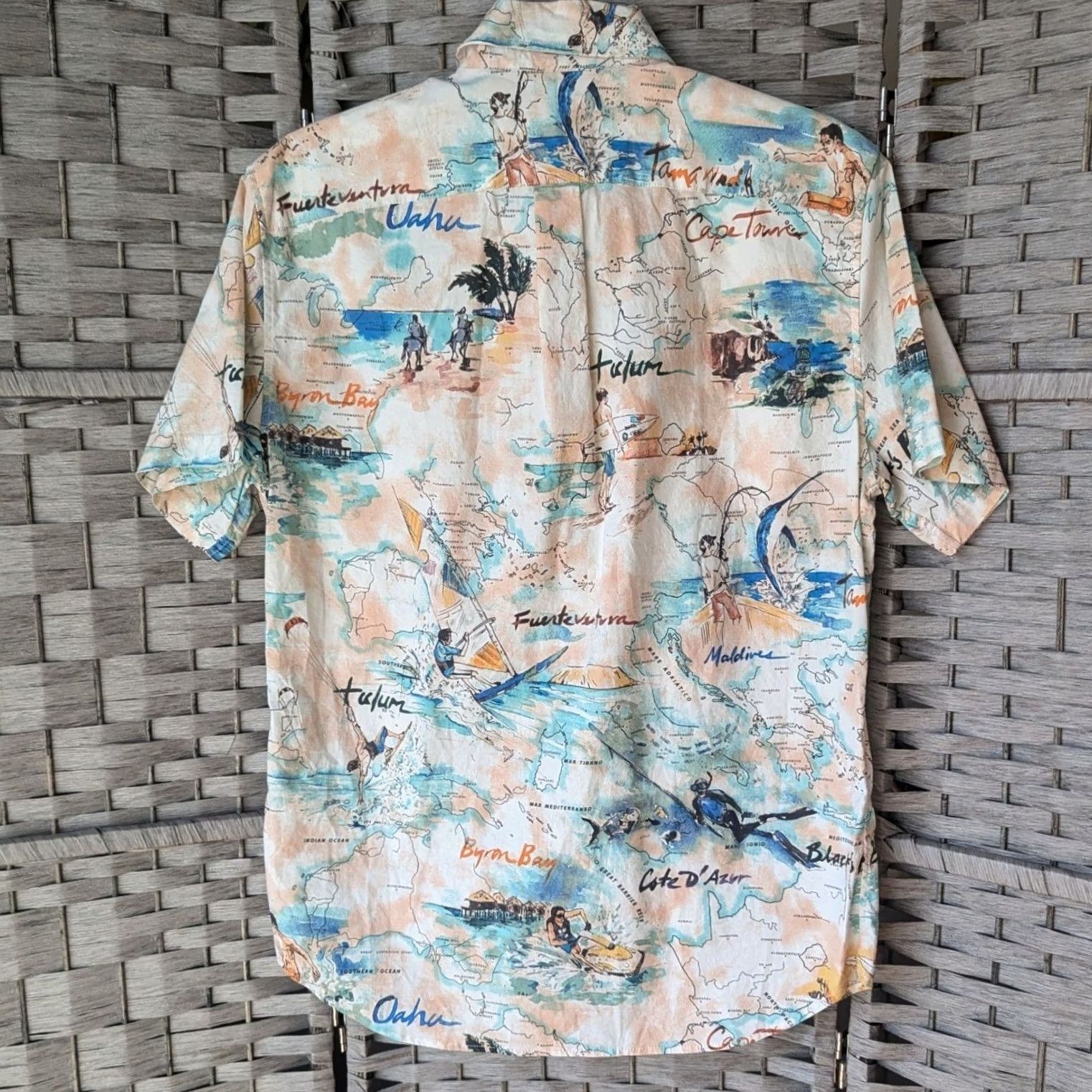 Gap GAP Mens Short Sleeve Button Down Shirt Travel Tulum Map Multicolor S Size US 29 - 5 Thumbnail