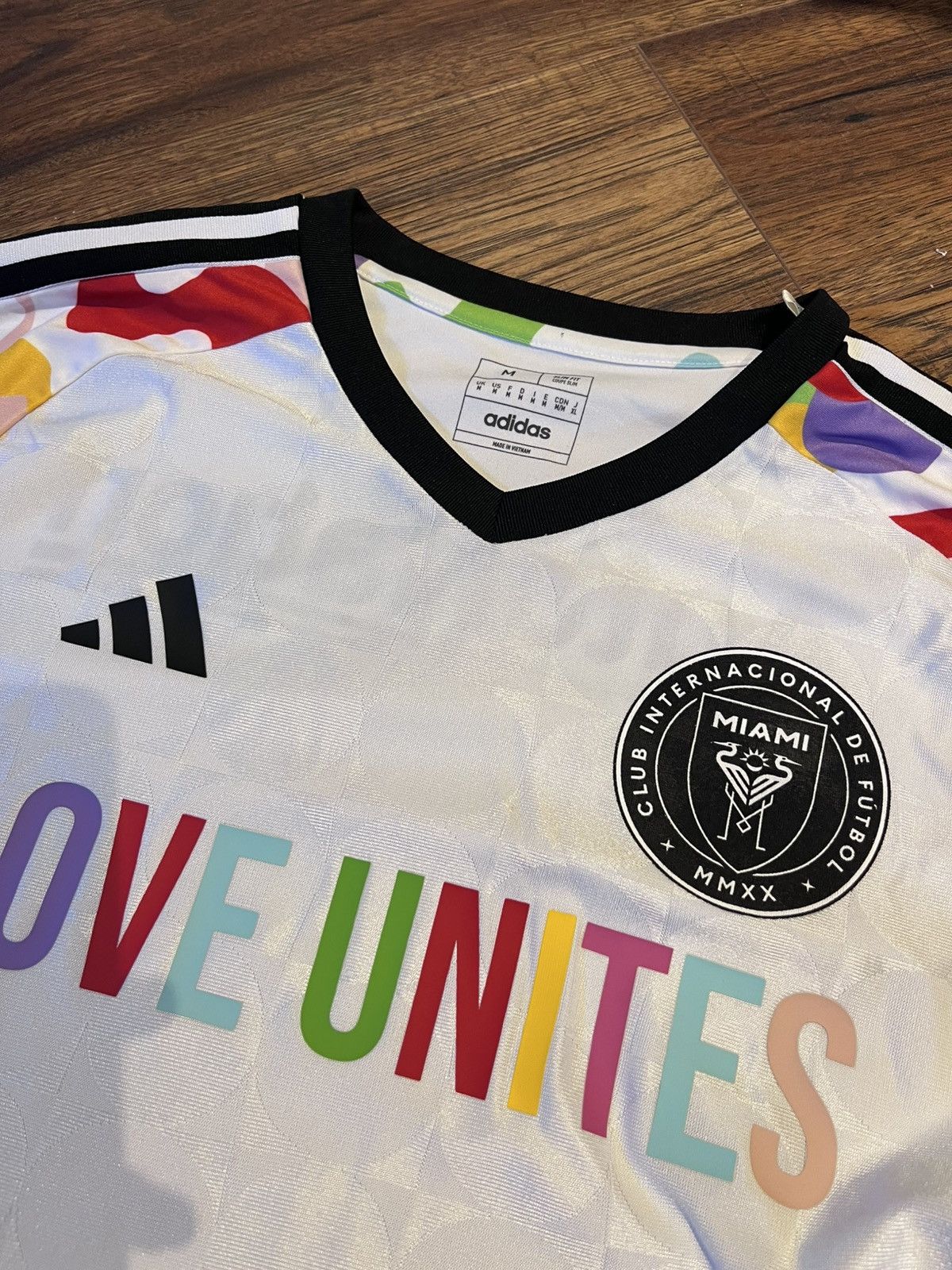 Adidas Adidas Inter Miami Love Unites 2022/23 Football Kit Jersey Size US L / EU 52-54 / 3 - 3 Thumbnail