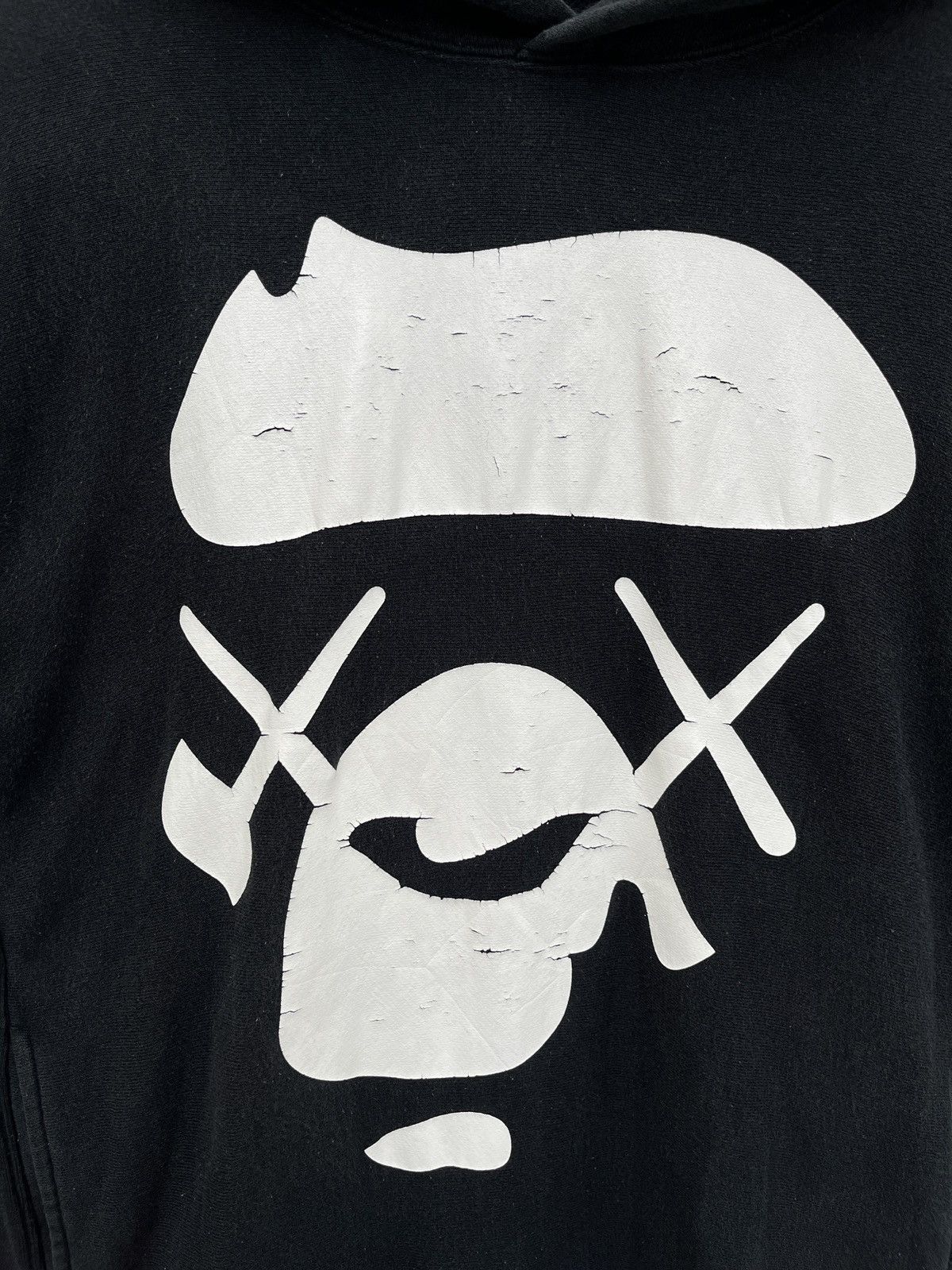 Bape × Kaws 2005 Bape x Kaws “Big Face” Pullover Hoodie Size US M / EU 48-50 / 2 - 13 Thumbnail