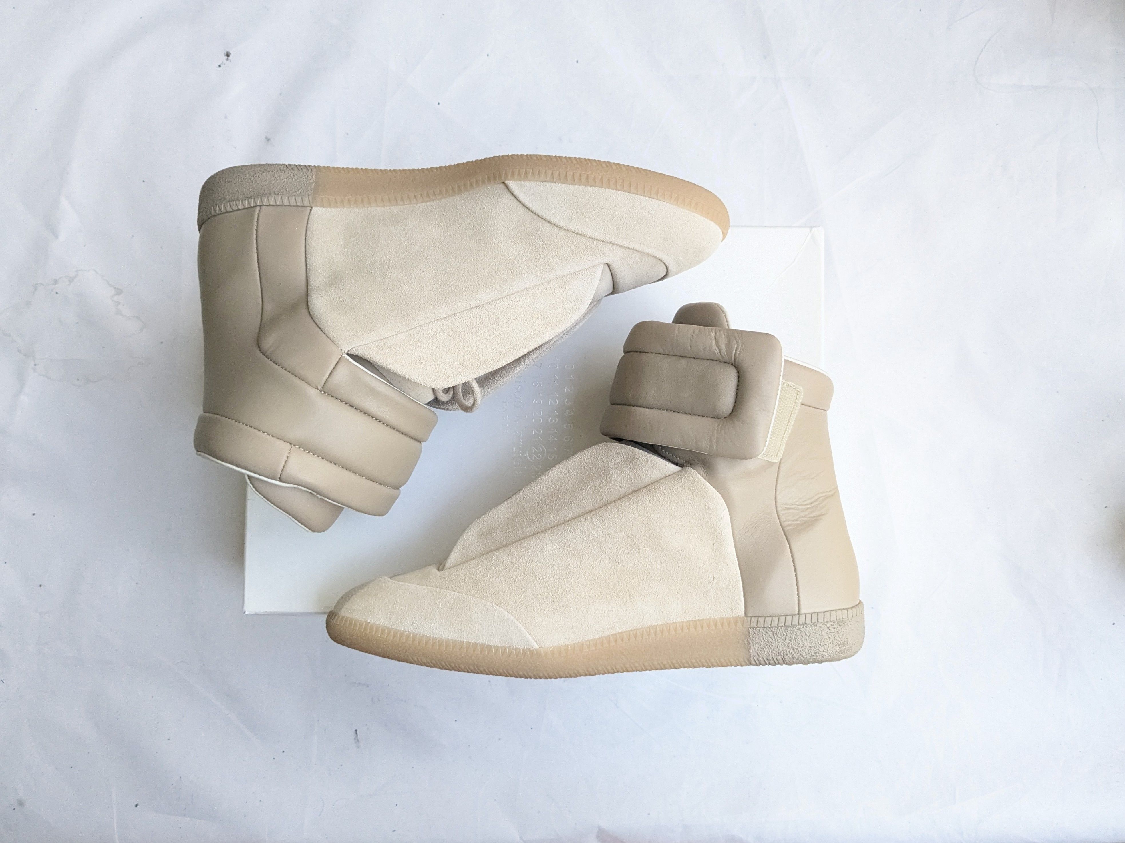 @*様 マルジェラ　フューチャーハイ　スエード　42 Maison Margiela Maison Margiela Future Red Leather High Top 9 42