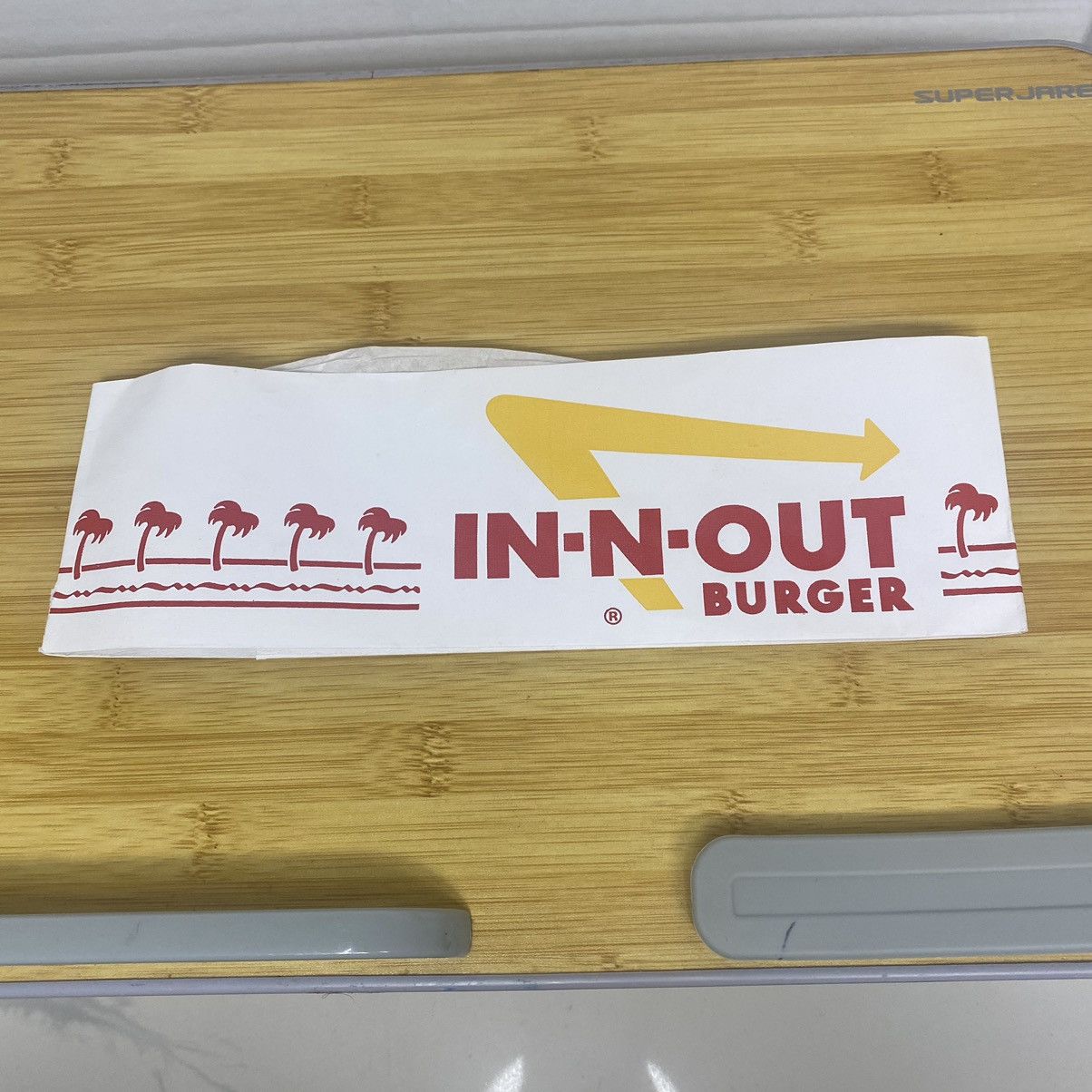 In N Out BRAND NEW IN -N -OUT BURGER Paper hat 11