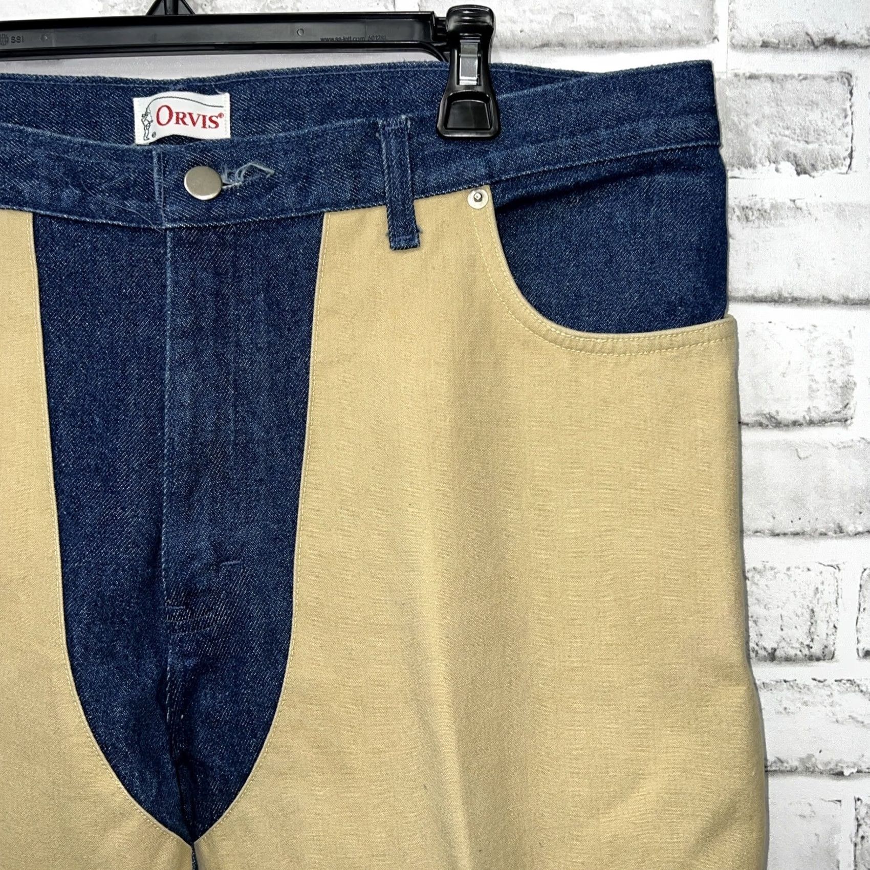 Orvis Orvis Jeans Men 40x31 Beige Straight Sized 40 Regular Inseam 31 Mens Beige Jeans Orvis Size US 40 / EU 56 - 2 Thumbnail