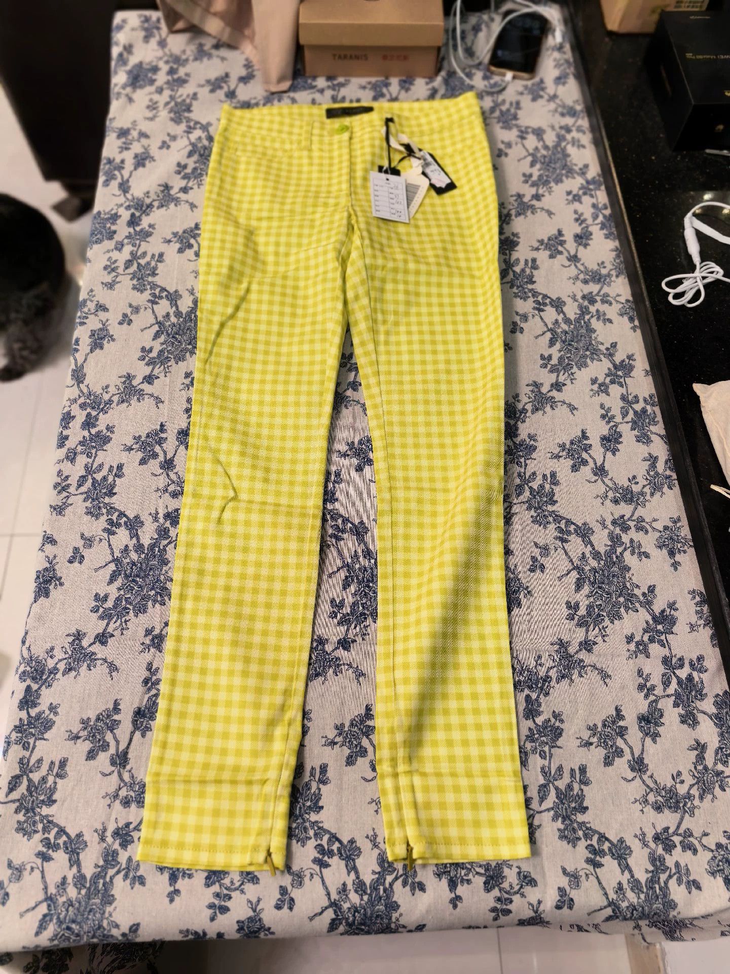 Versace Versace Main Line Runway Houndstooth Pants 26 Size 26" / US 2 / IT 38 - 1 Thumbnail