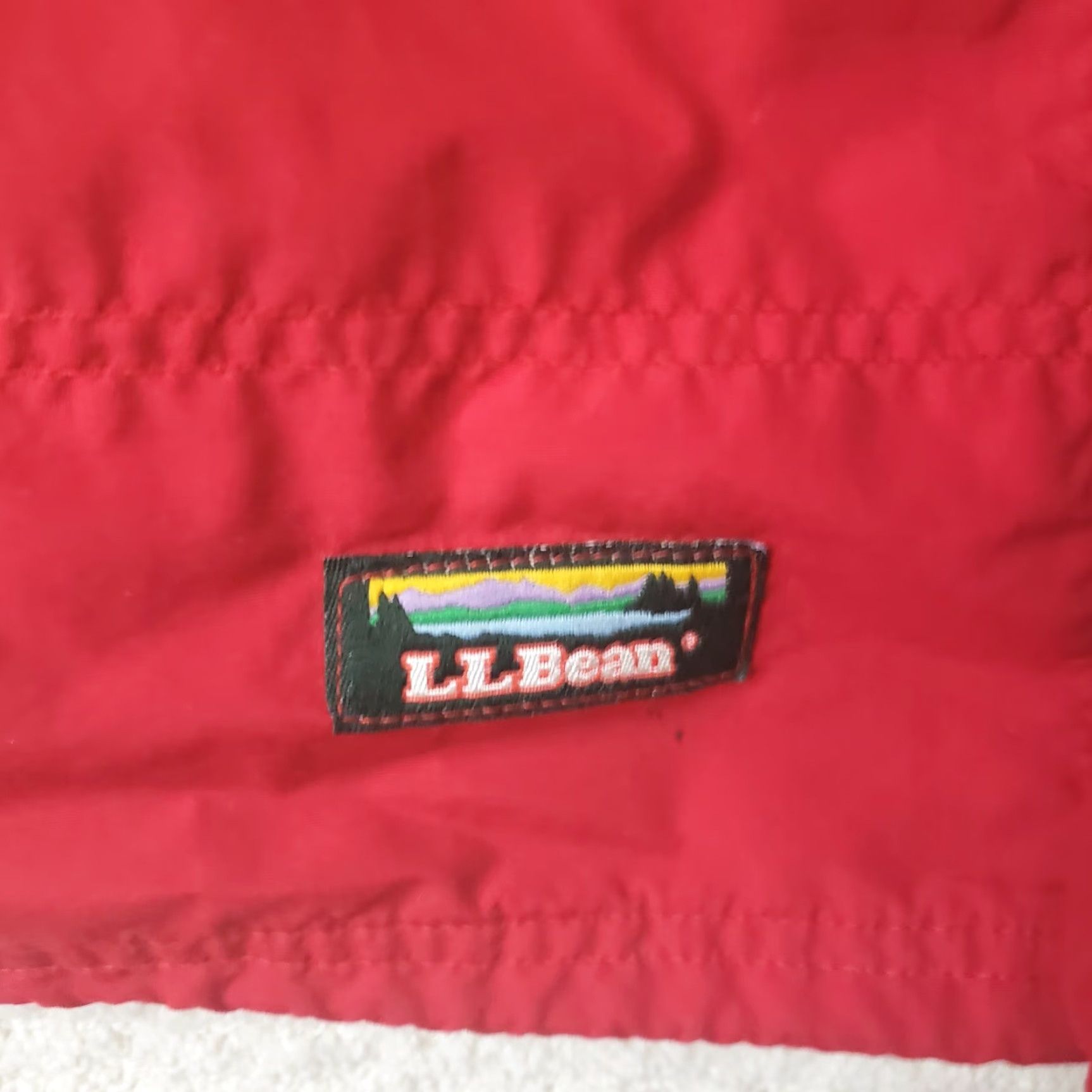 Vintage VINTAGE LL Bean Hooded Windbreaker Anorak Jacket Mens L Red Kangaroo Pouch Zip Pocketed 1/2 Zip Zipper/Storm Windbreaker Style Outdoor Size US L / EU 52-54 / 3 - 4 Thumbnail