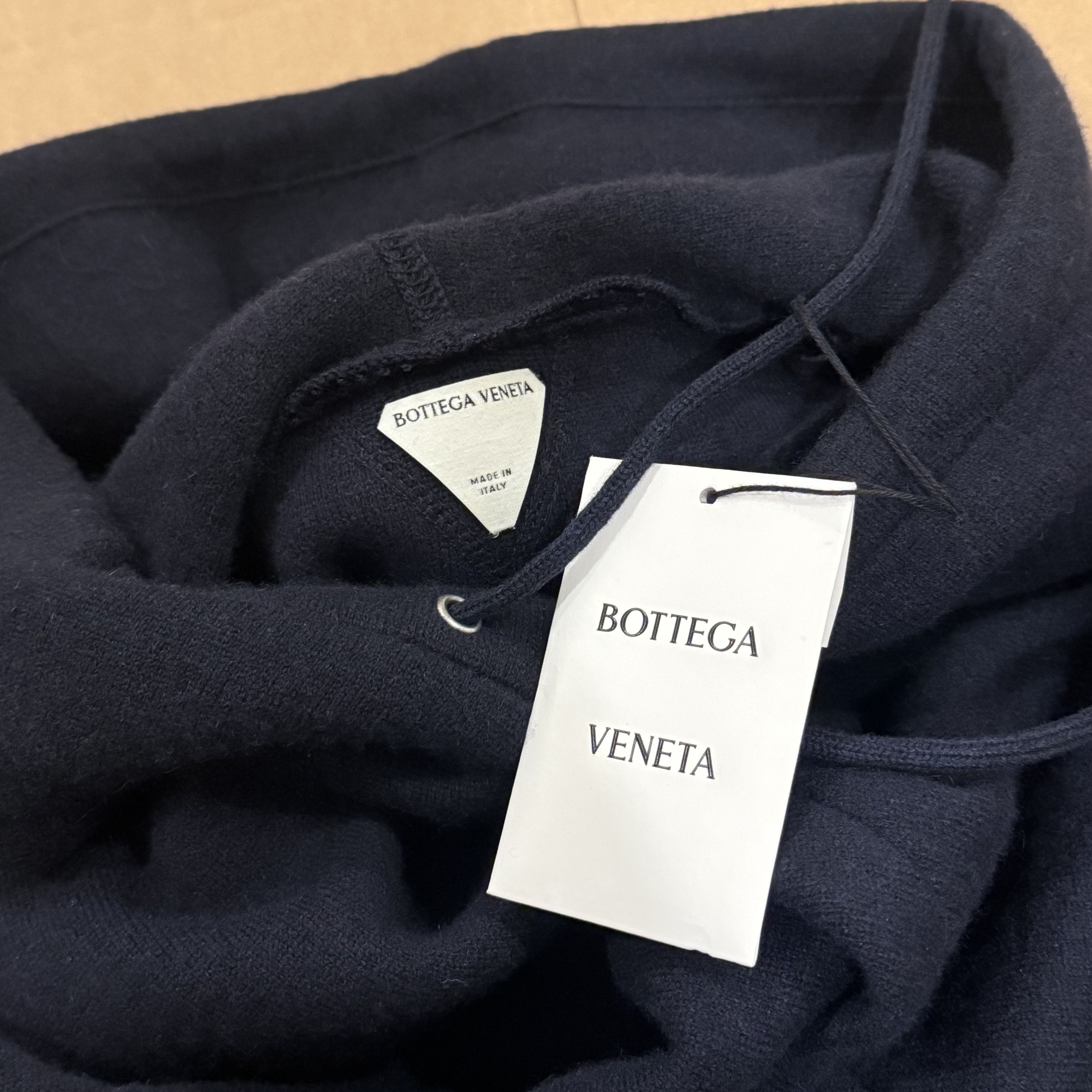Bottega Veneta 749454 V33N0 4121 Cashmere Hoodie Size L / US 10 / IT 46 - 7 Thumbnail