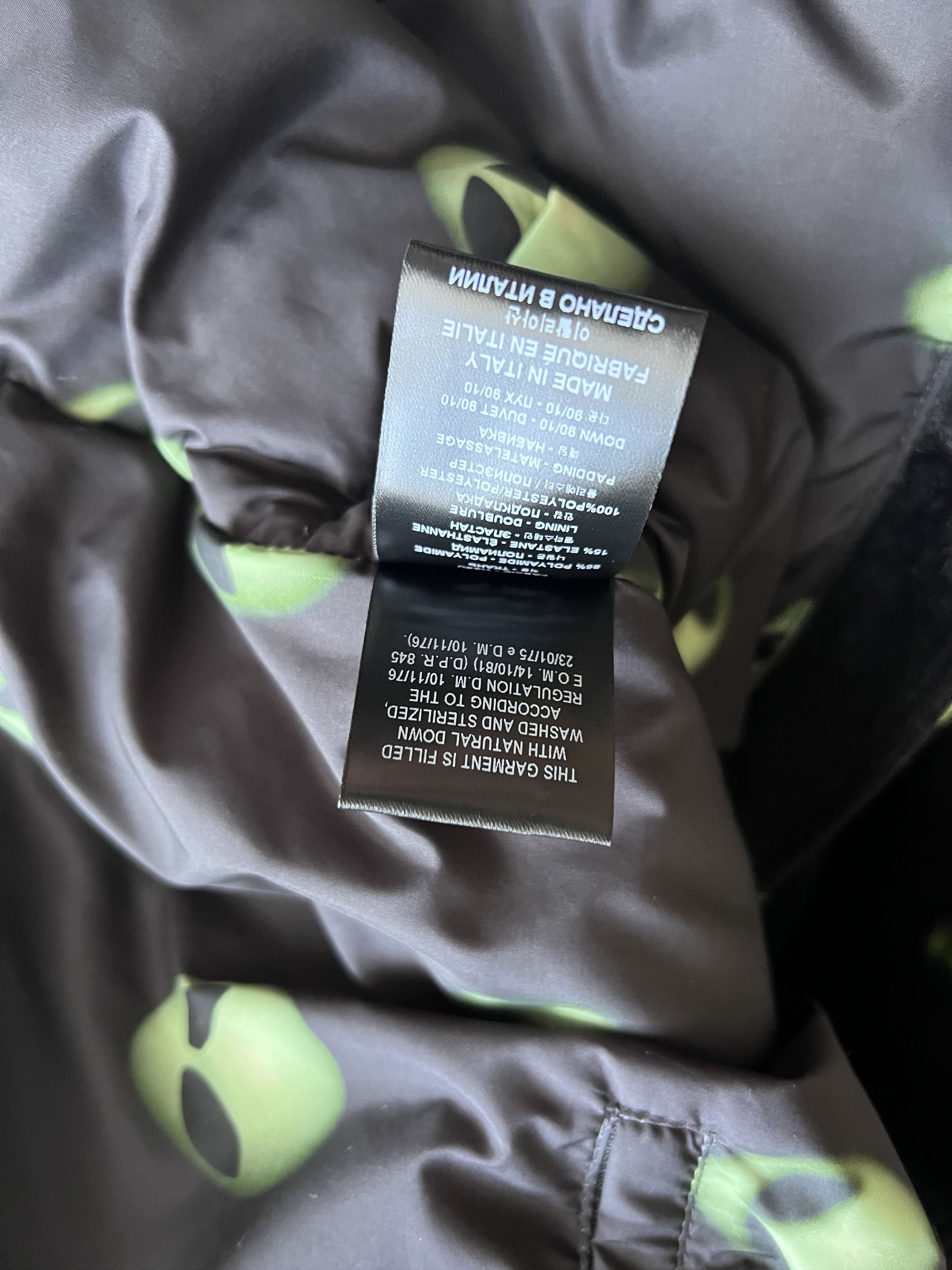 Vetements Vetements Extra Terrestrial Alien Velvet Jacket in Black Size US XL / EU 56 / 4 - 12 Thumbnail