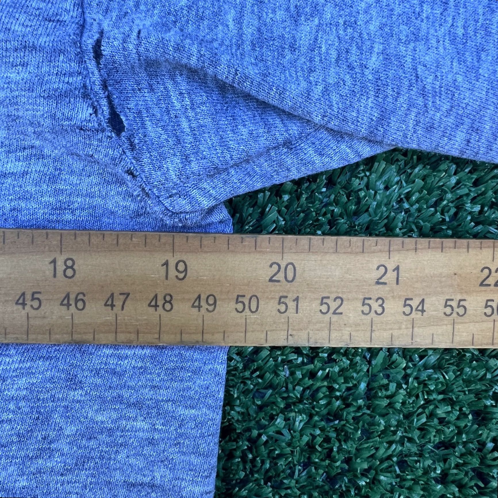 Adidas VINTAGE adidas T-Shirt Mens M Gray 90s Logo Spellout Sportswear Short Sleeve Crew Neck Cotton Shirt Mens Regular 90s Sports USA Size US M / EU 48-50 / 2 - 6 Thumbnail