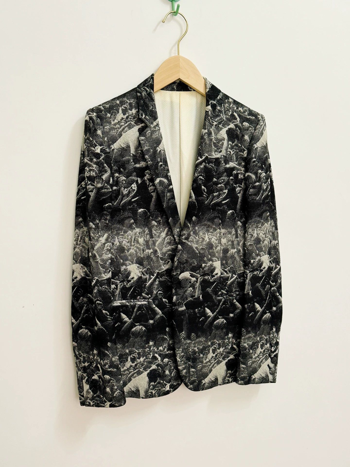 Takahiromiyashita The Soloist. Takahiro Miyashita x Number Nine Suit Size 2 (Small) Size US M / EU 48-50 / 2 - 3 Thumbnail