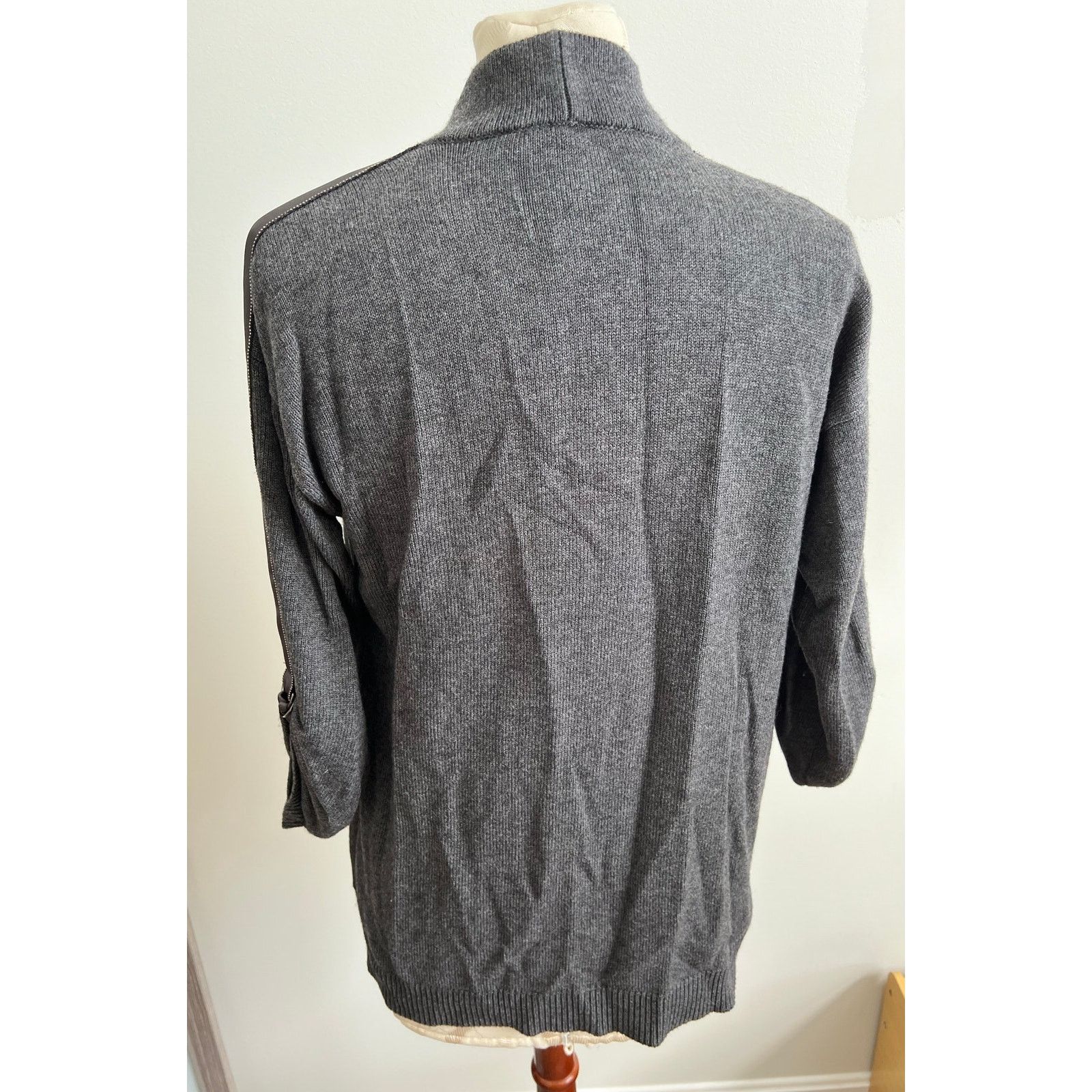 White House Black Market White House Black Market Gray 3/4 Cardigan Small Size S / US 4 / IT 40 - 4 Thumbnail